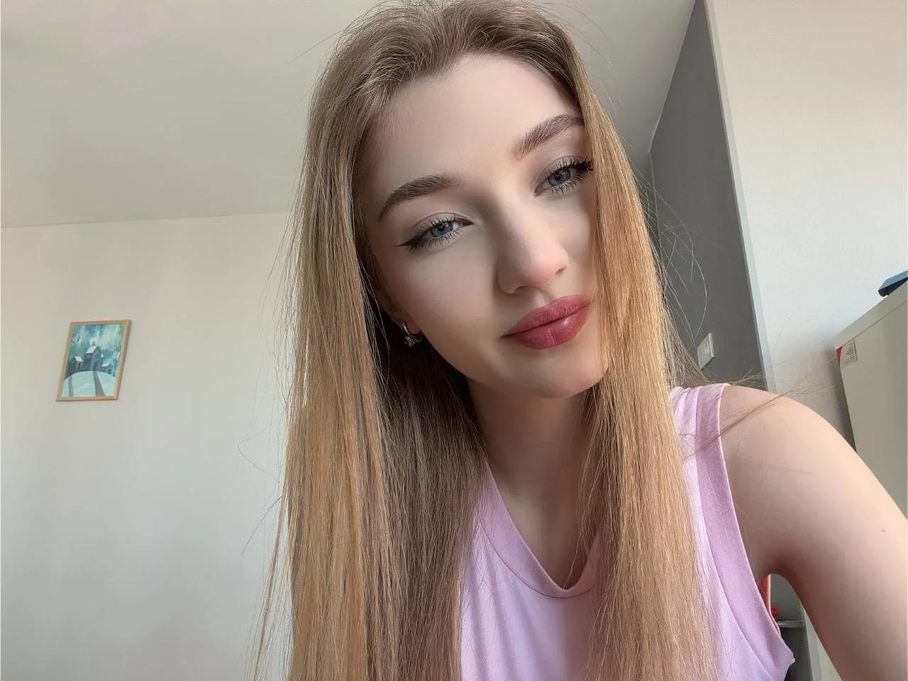 XXX Porn Photo of Nude AveryBerkson 17