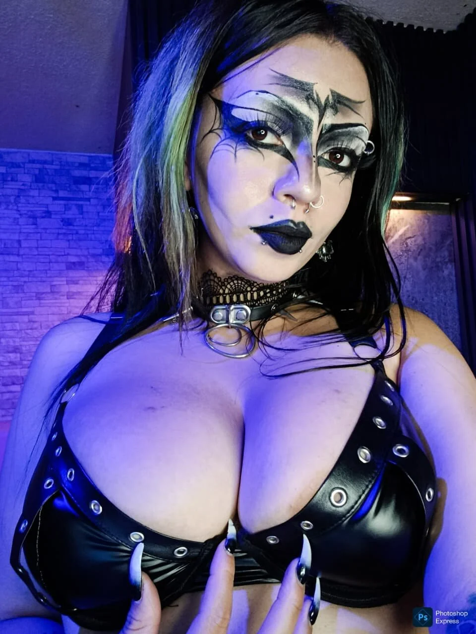 XXX Porn Photo of Nude Belladonna_trix 26