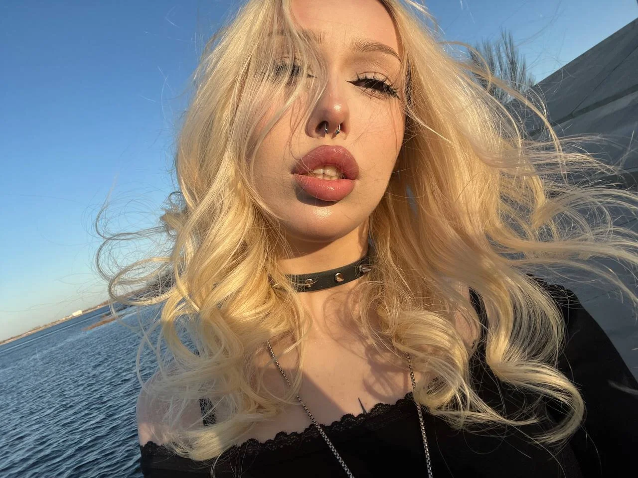 XXX Porn Photo of Nude goth__tv 40