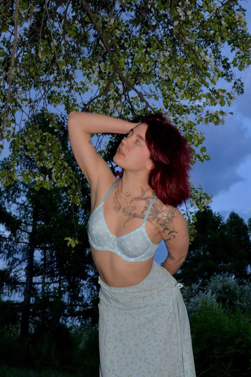 XXX Porn Photo of Nude Nikki_Gringer 1