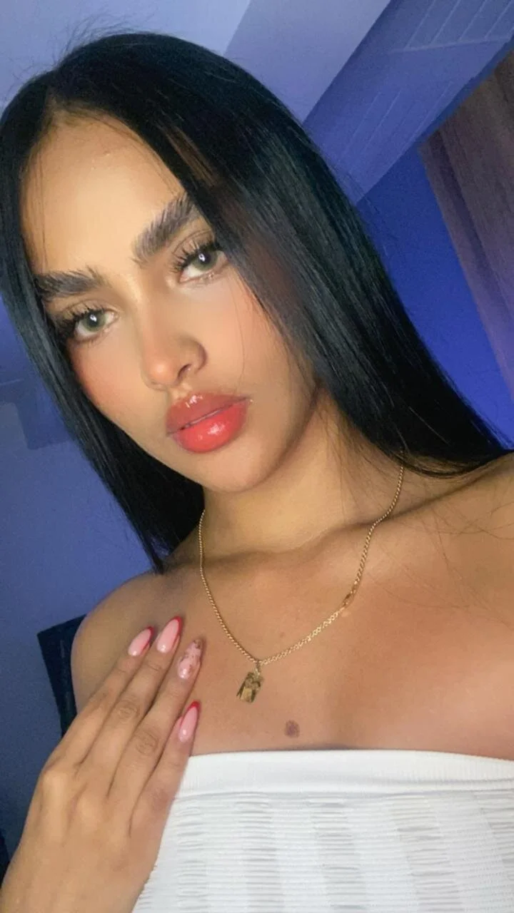 XXX Porn Photo of Nude Renata_kingsley 4
