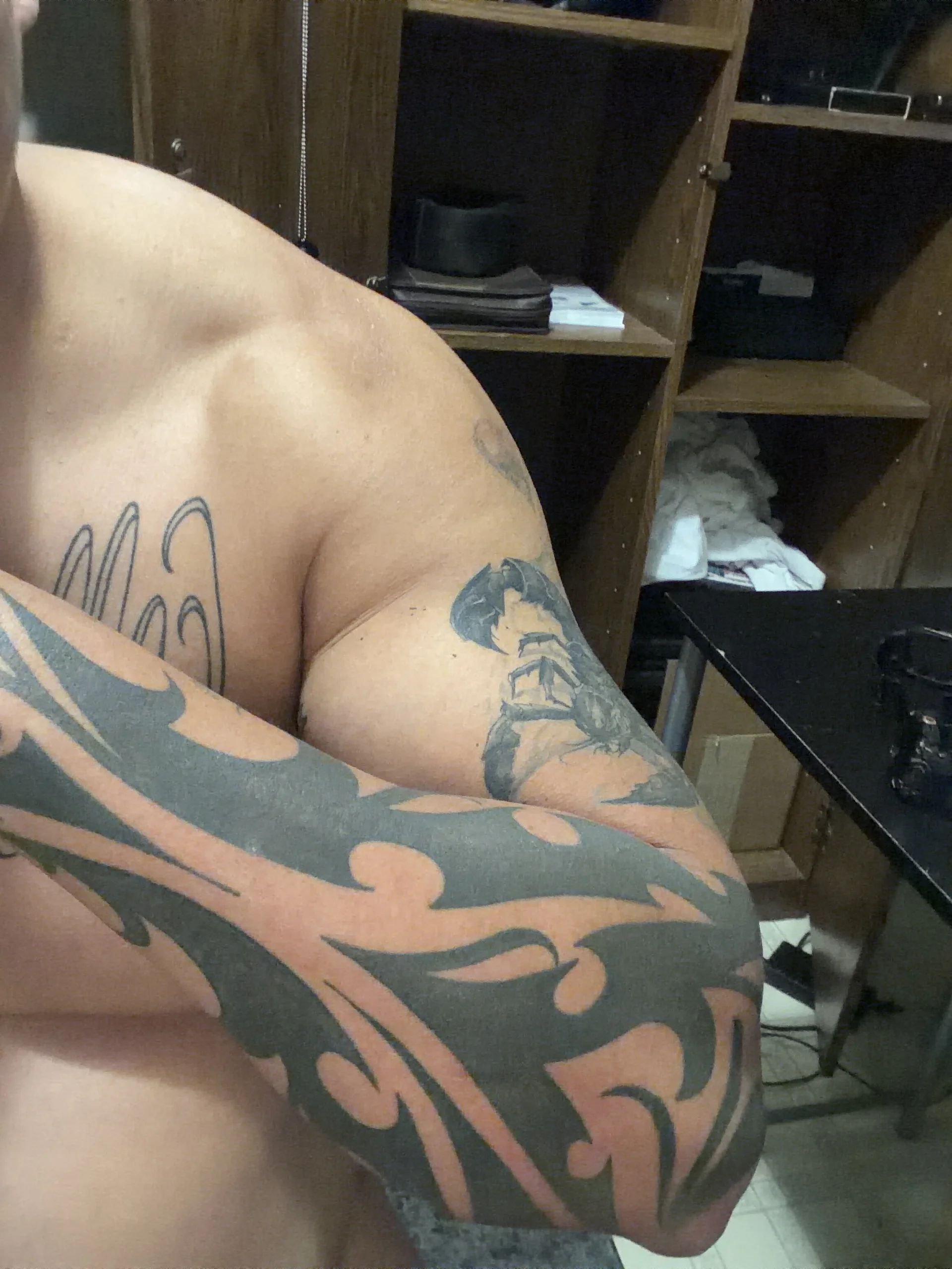 XXX Porn Photo of Nude JacobBigCock605 2