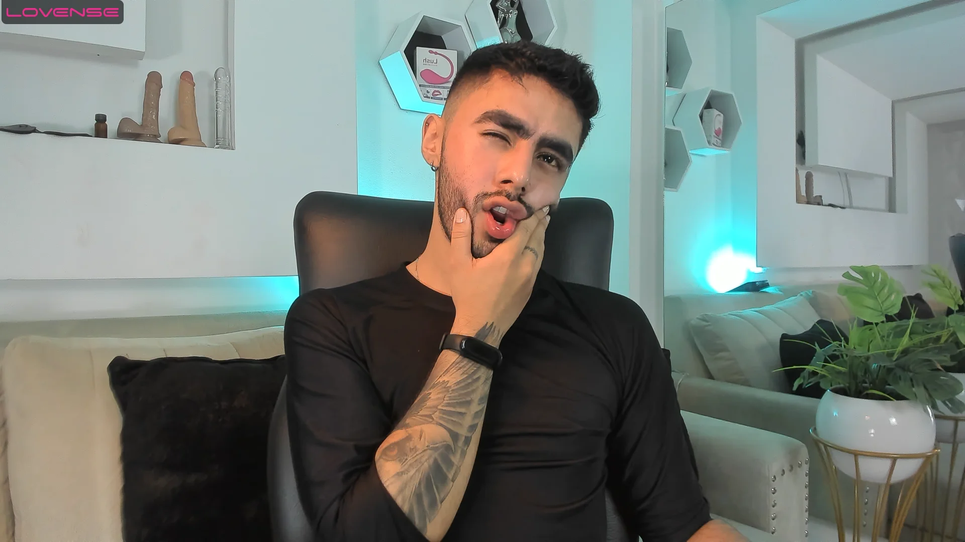 XXX Porn Photo of Nude ItsMeEros 193