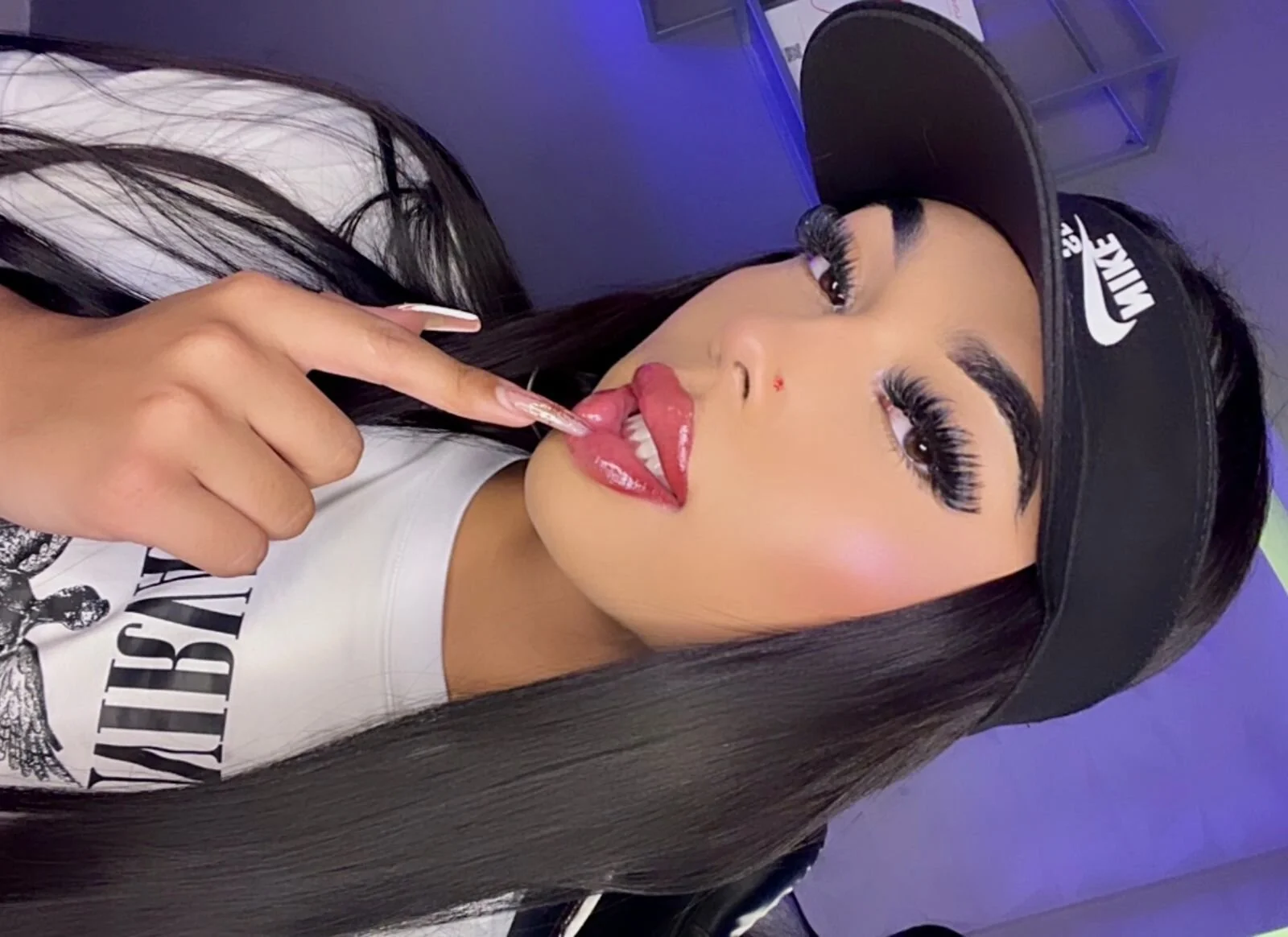 XXX Porn Photo of Nude tinaqueen_noa 59
