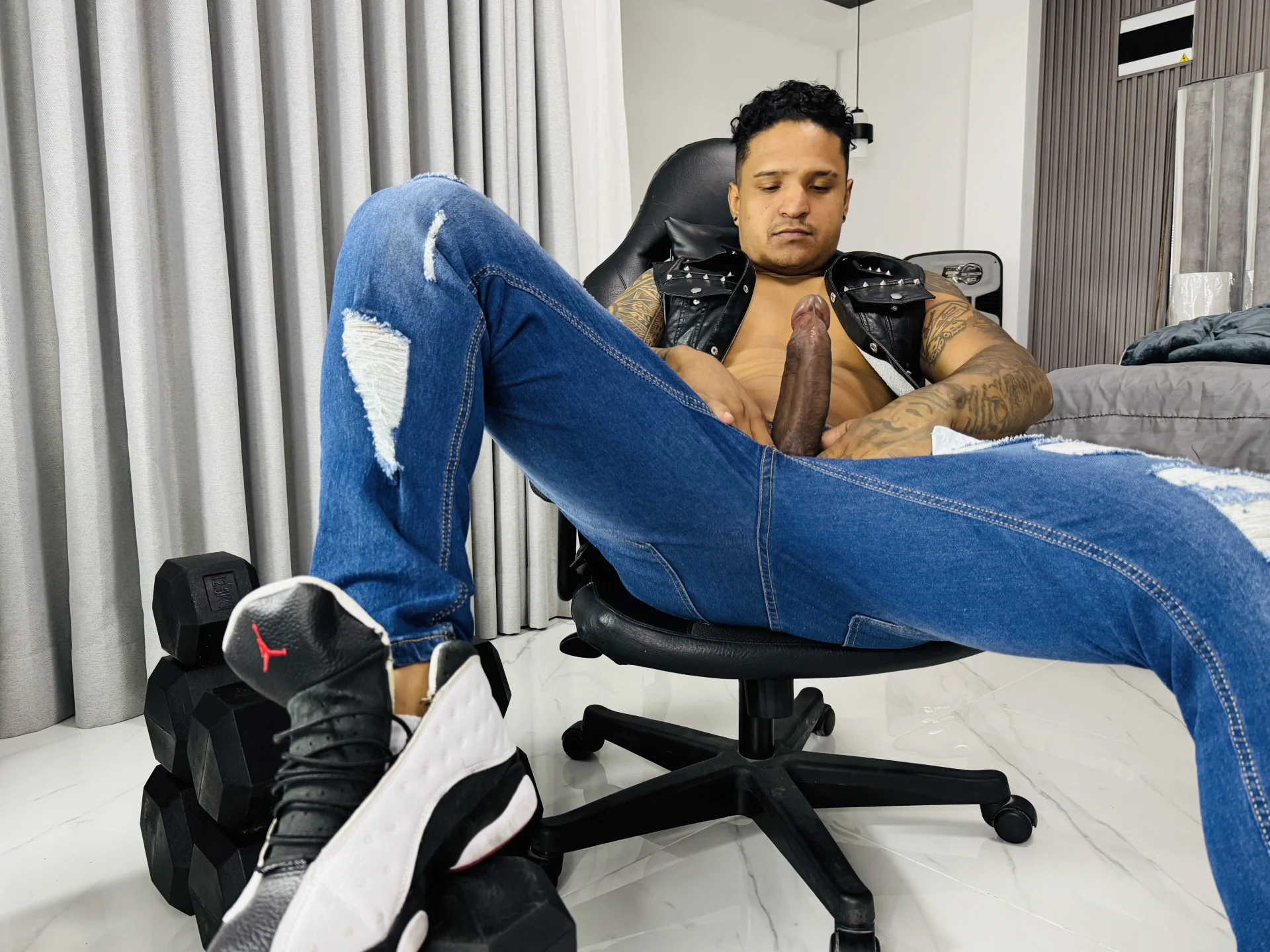XXX Porn Photo of Nude master_leather 106
