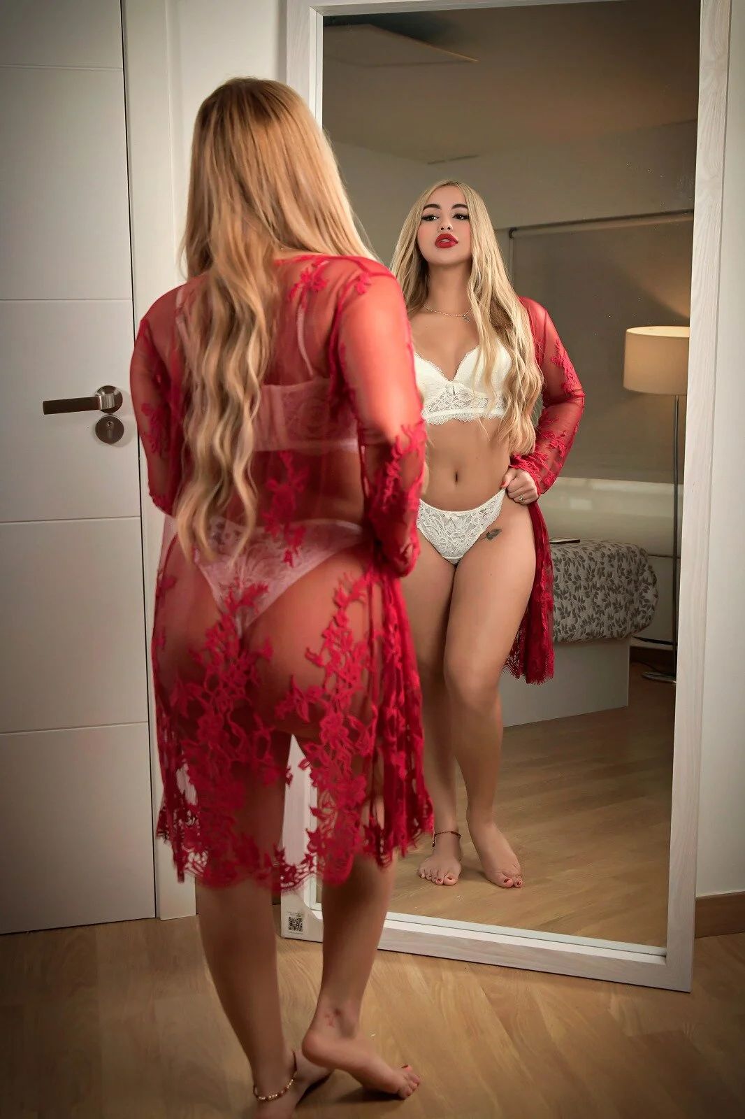 XXX Porn Photo of Nude MartinaVizmara_ 15