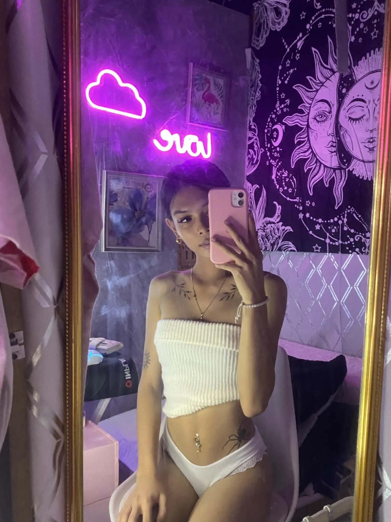 XXX Porn Photo of Nude itsmekyrie 3
