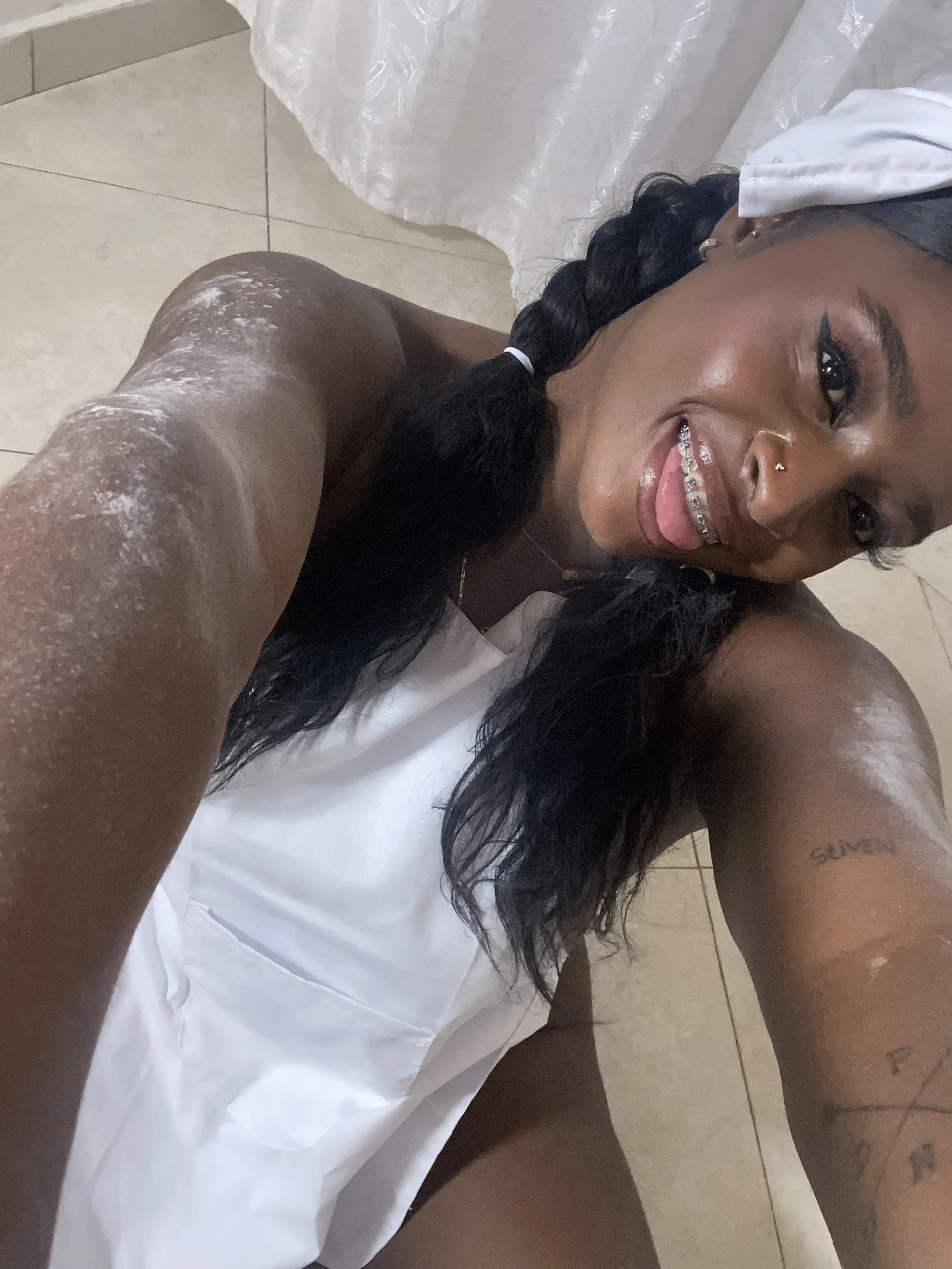 XXX Porn Photo of Nude darle_volant 8