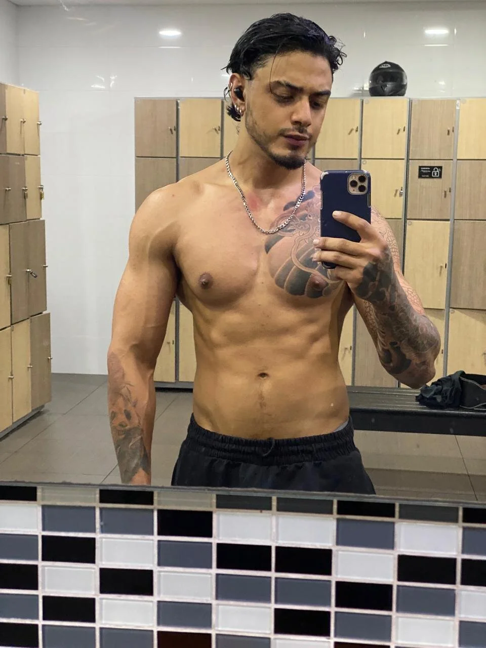 XXX Porn Photo of Nude _ragnark_1999 20