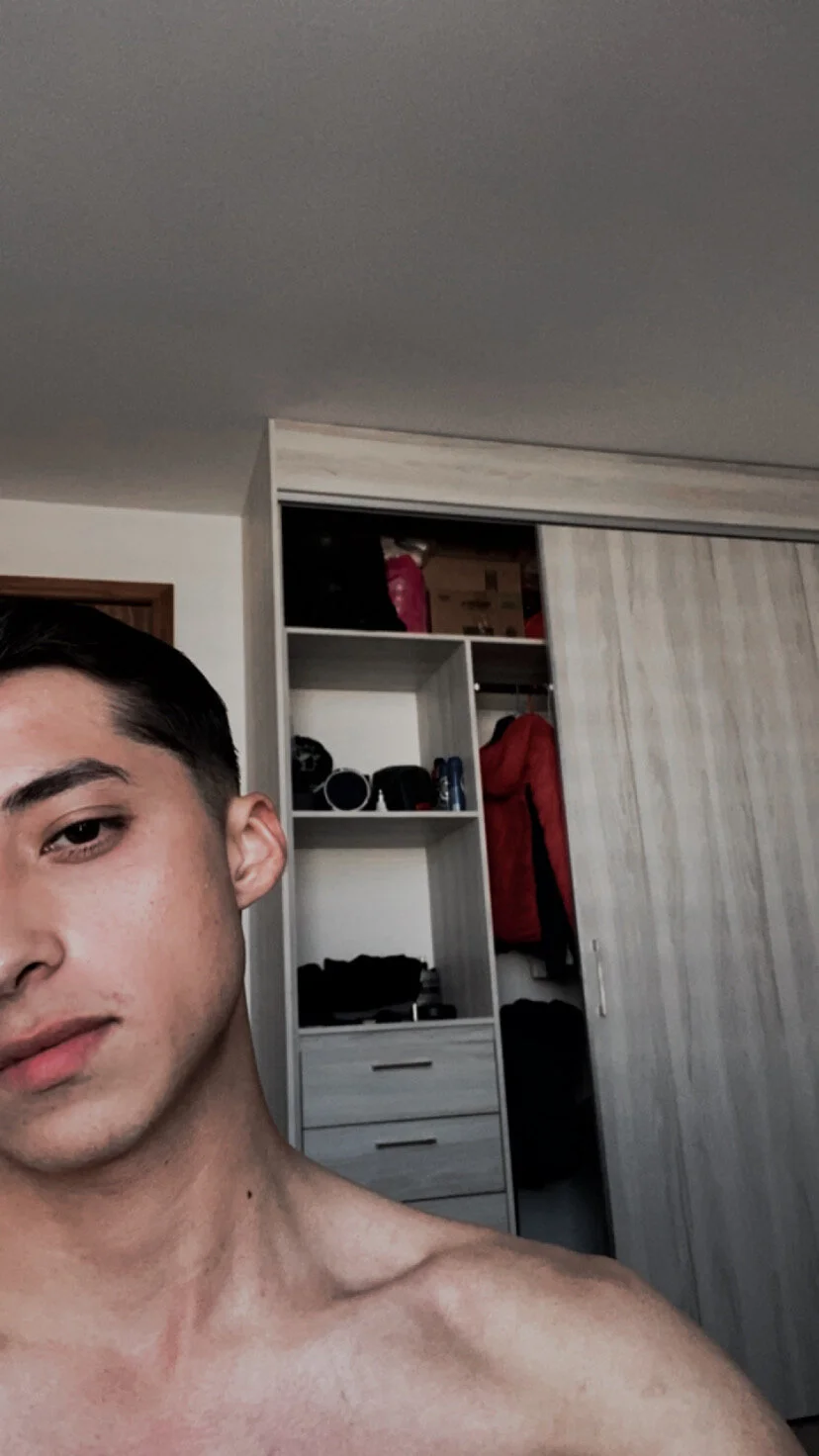 XXX Porn Photo of Nude Vvddgj 2