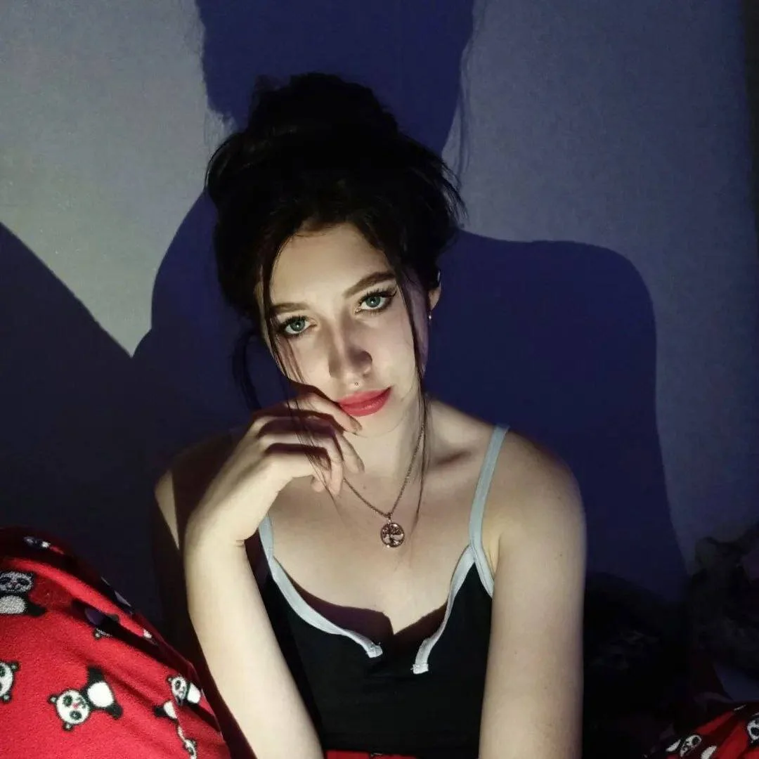 XXX Porn Photo of Nude Lola_Rosy 2