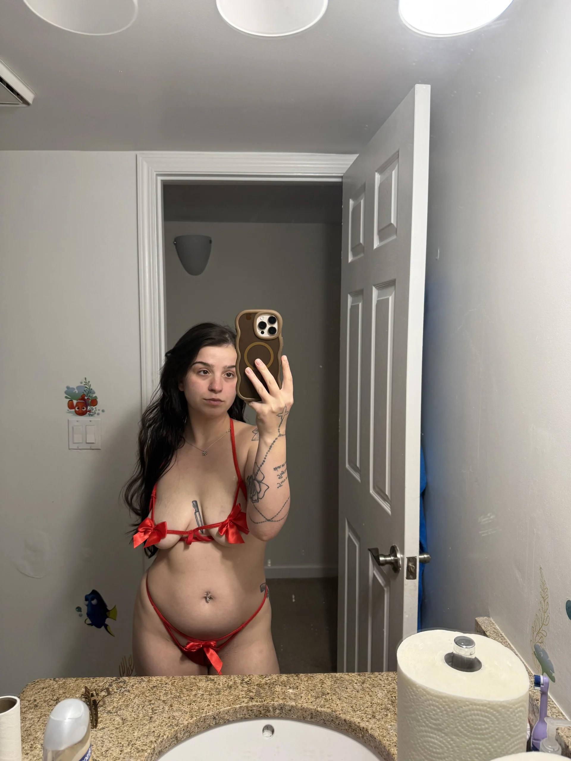 XXX Porn Photo of Nude joeystaciee 1
