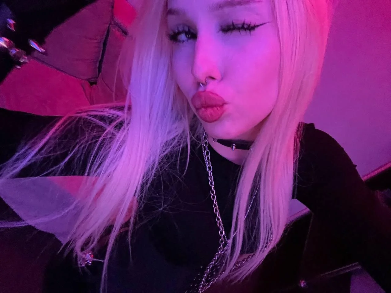 XXX Porn Photo of Nude ghost_girly 51