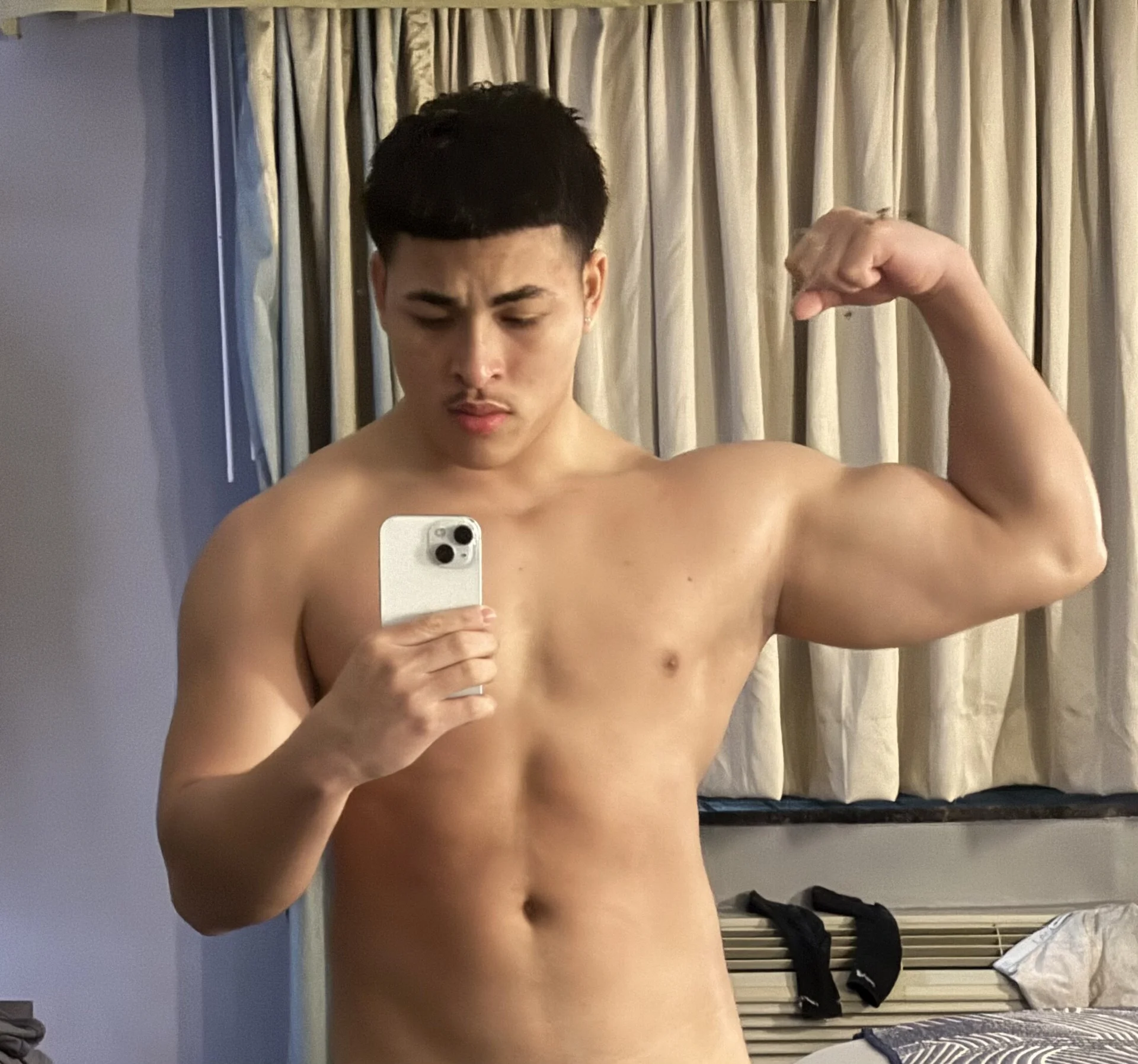 XXX Porn Photo of Nude Jonassjs 2