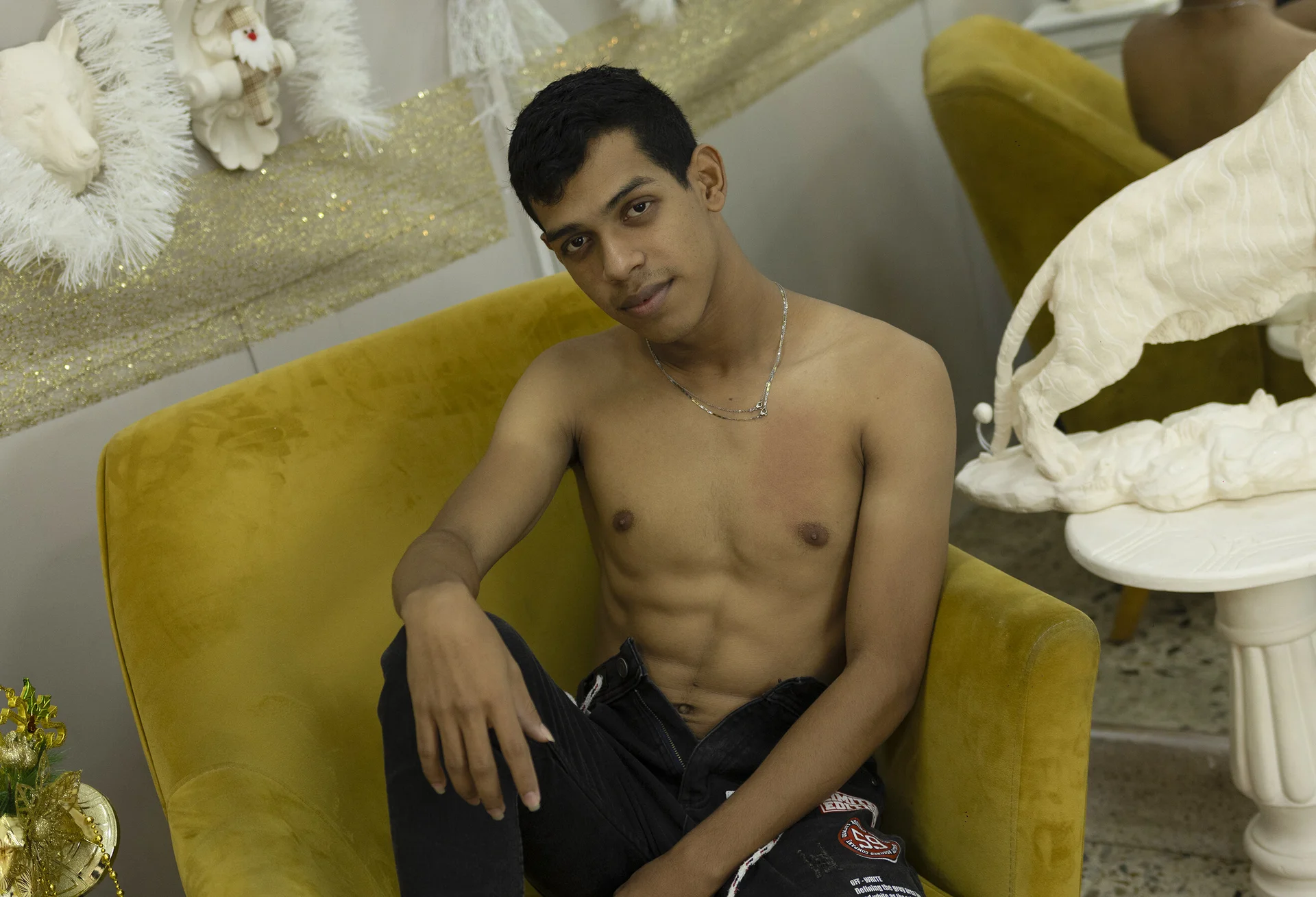 XXX Porn Photo of Nude sven_basquia 23