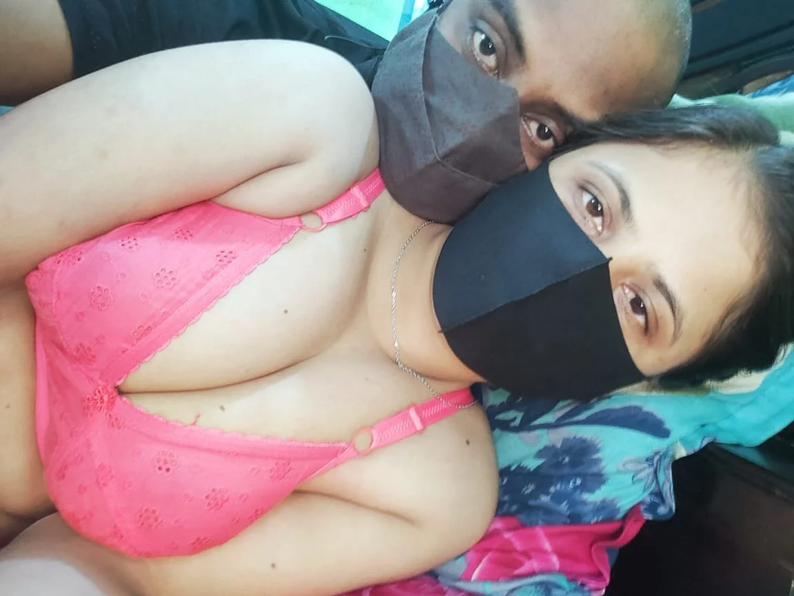 XXX Porn Photo of Nude Younger_Couples 3