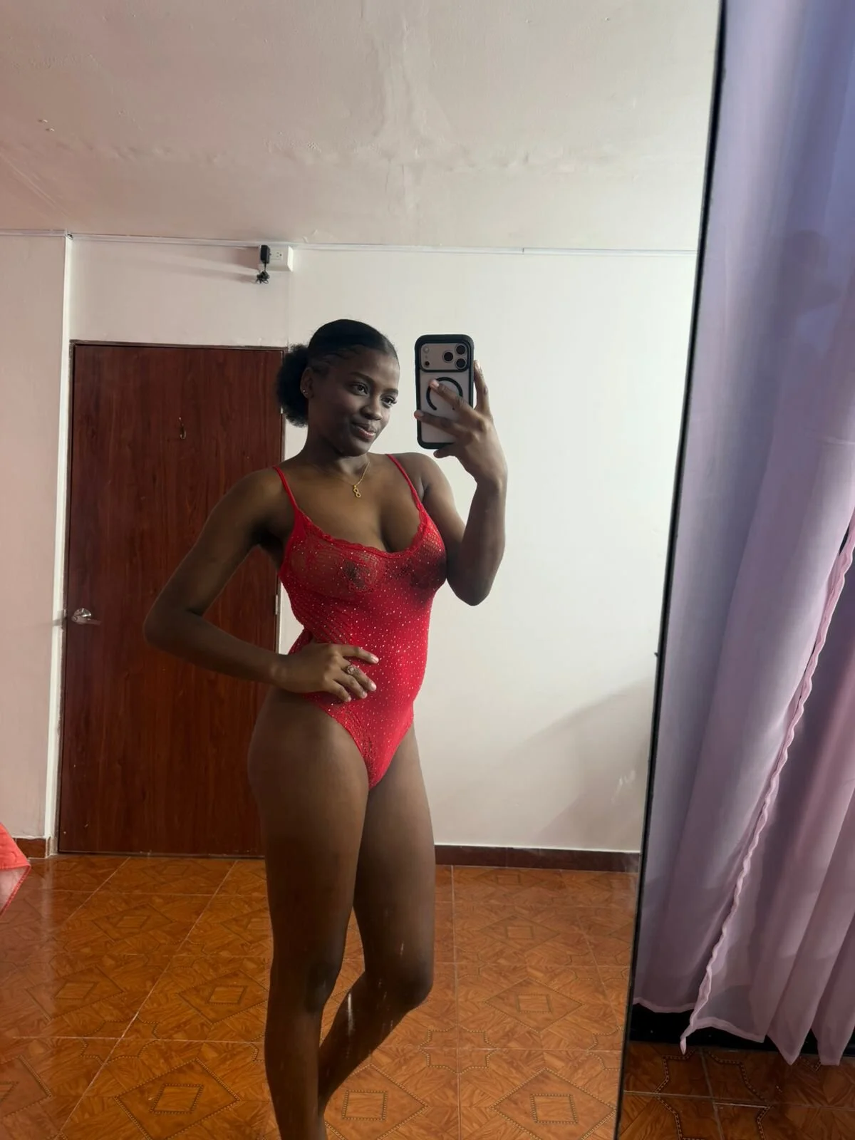 XXX Porn Photo of Nude Nira_rousse 1