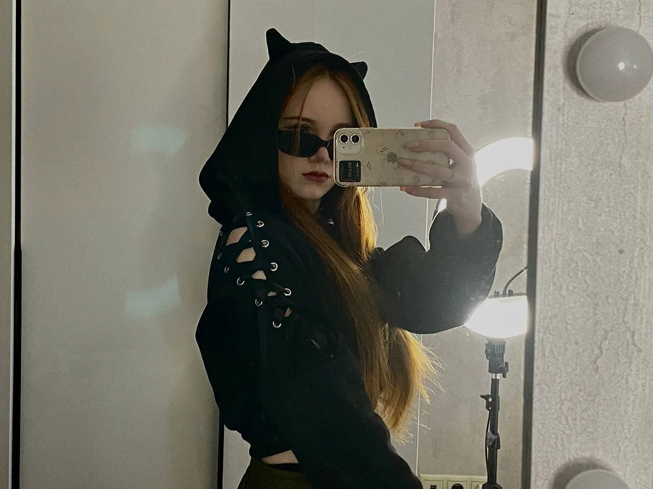 XXX Porn Photo of Nude HollisStorer 13