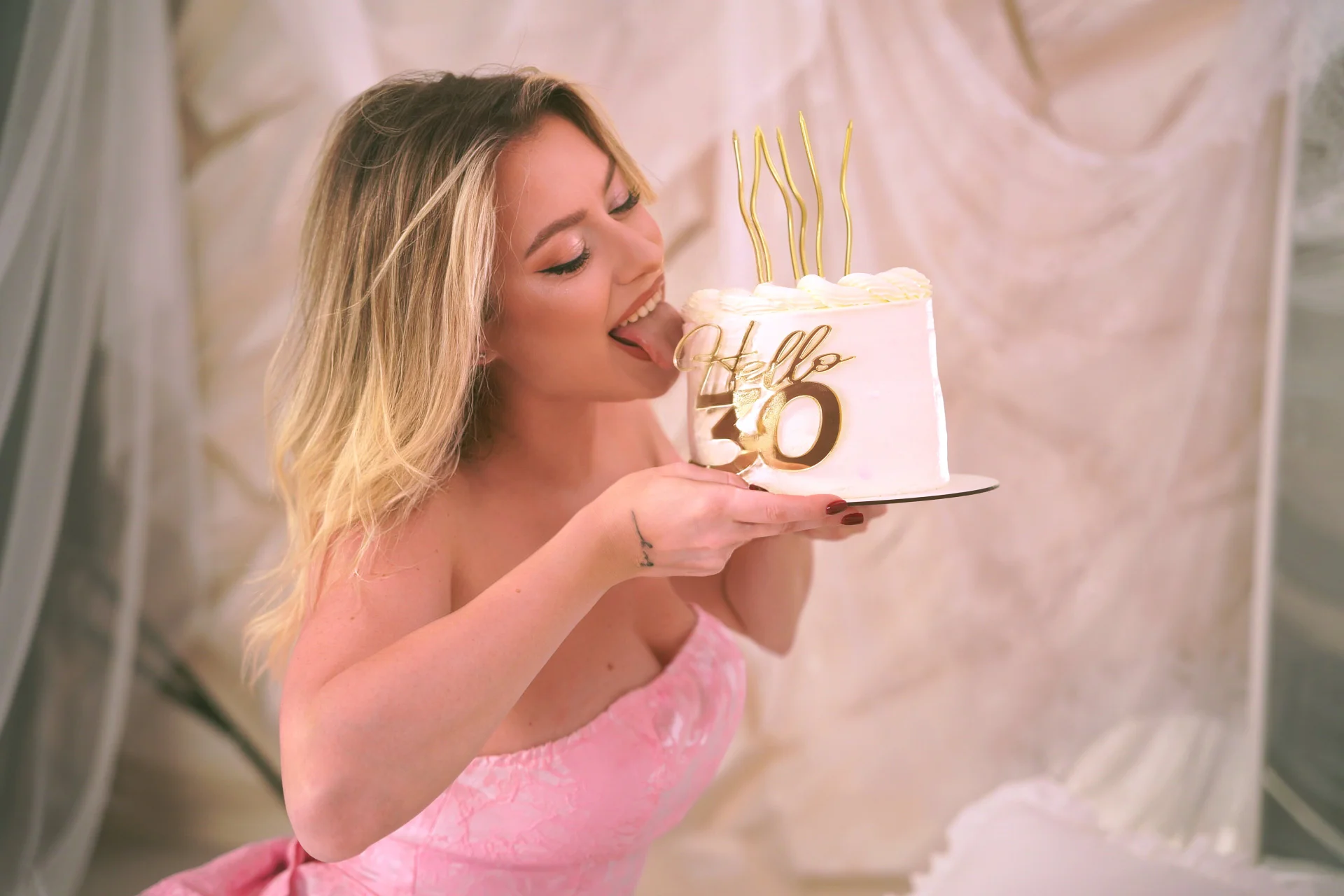 XXX Porn Photo of Nude AnnastasiaMills 115