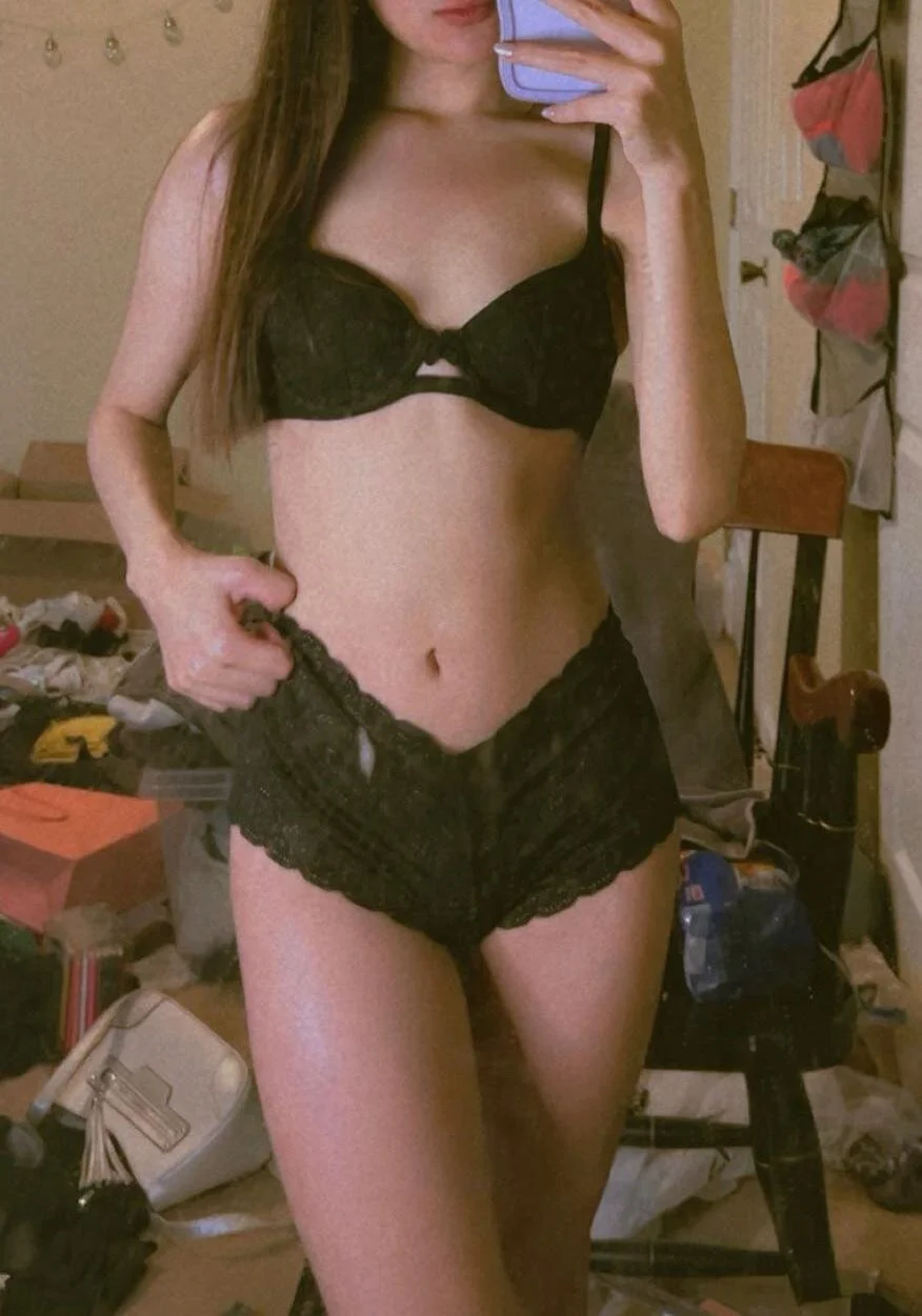 XXX Porn Photo of Nude Jowsie 1