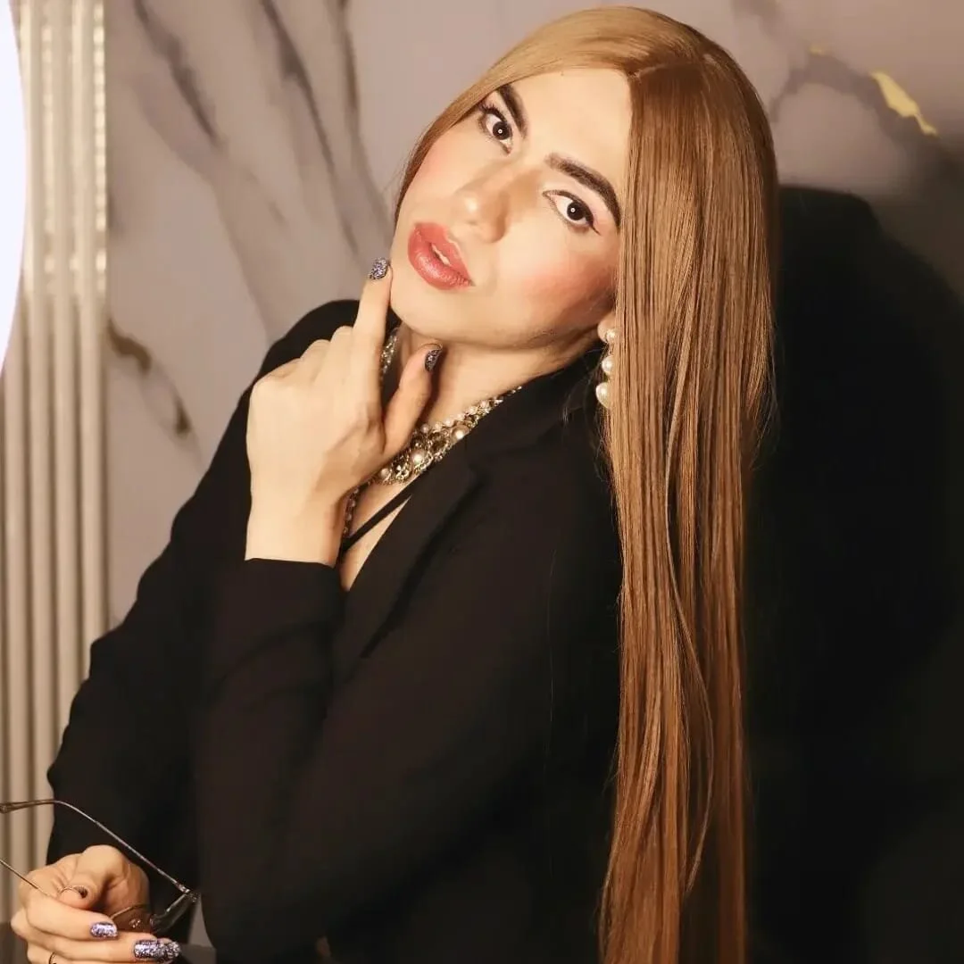 XXX Porn Photo of Nude diosagolden 20
