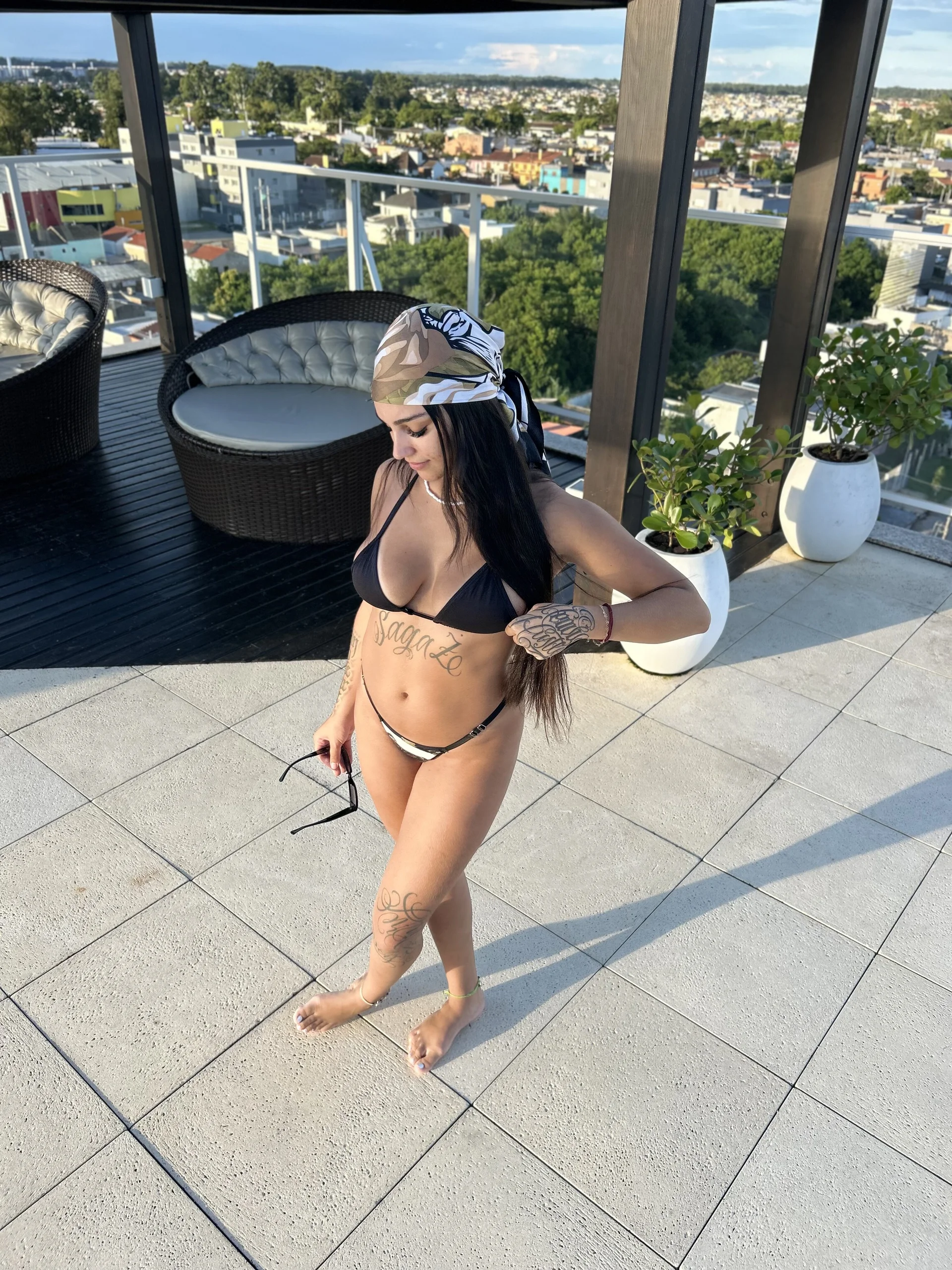 XXX Porn Photo of Nude HoneybeeDiamonds 1