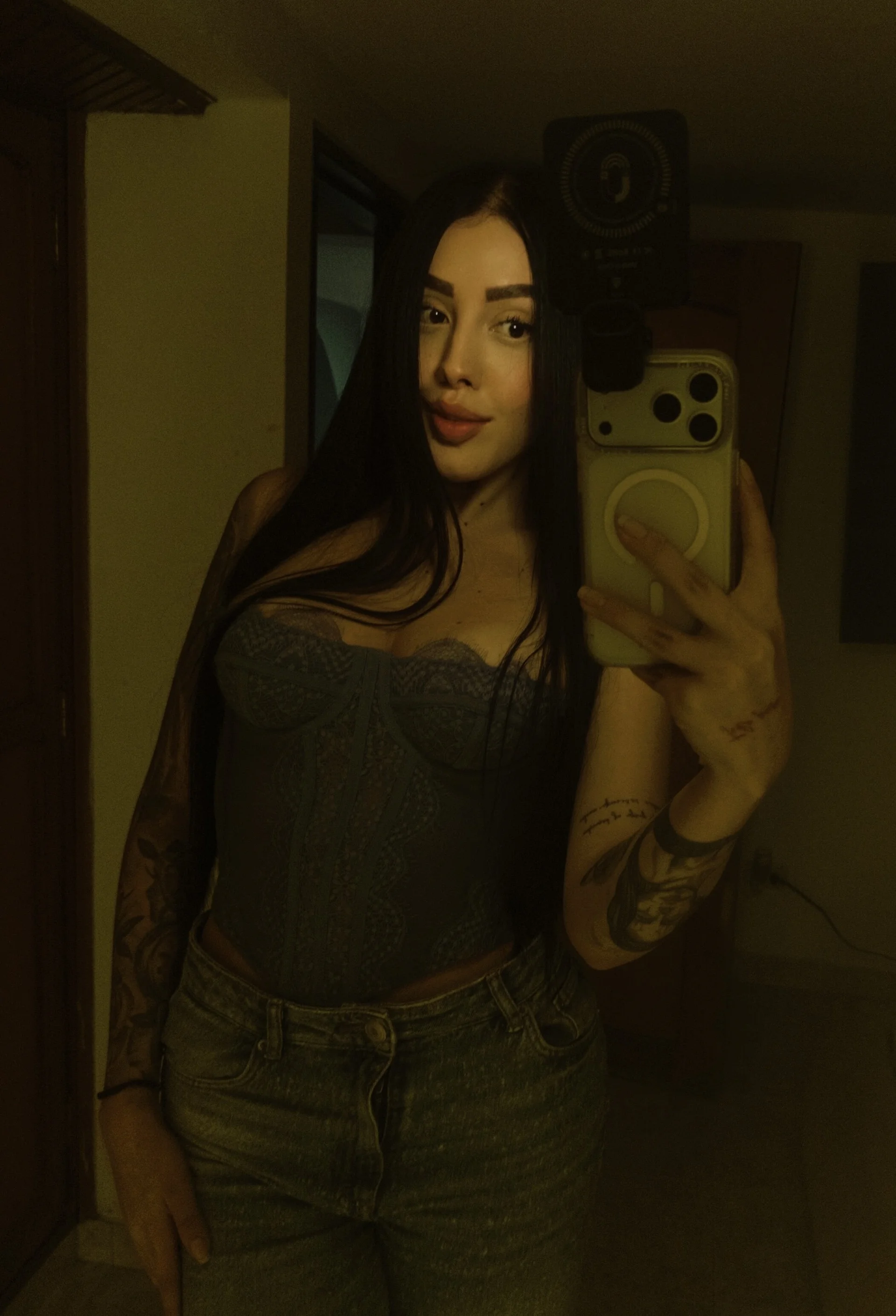 XXX Porn Photo of Nude alice_millions 27
