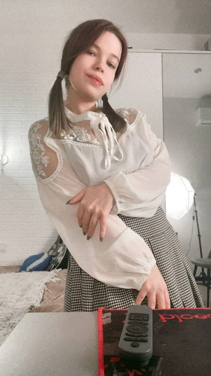 XXX Porn Photo of Nude ValBae 24