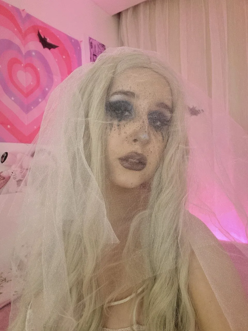 XXX Porn Photo of Nude CarolineAmber 6