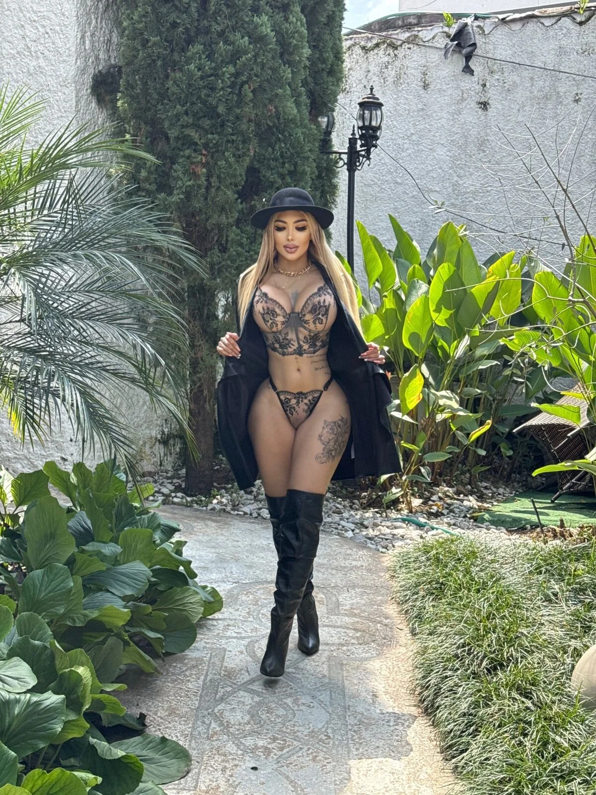XXX Porn Photo of Nude SophiePalmer 110