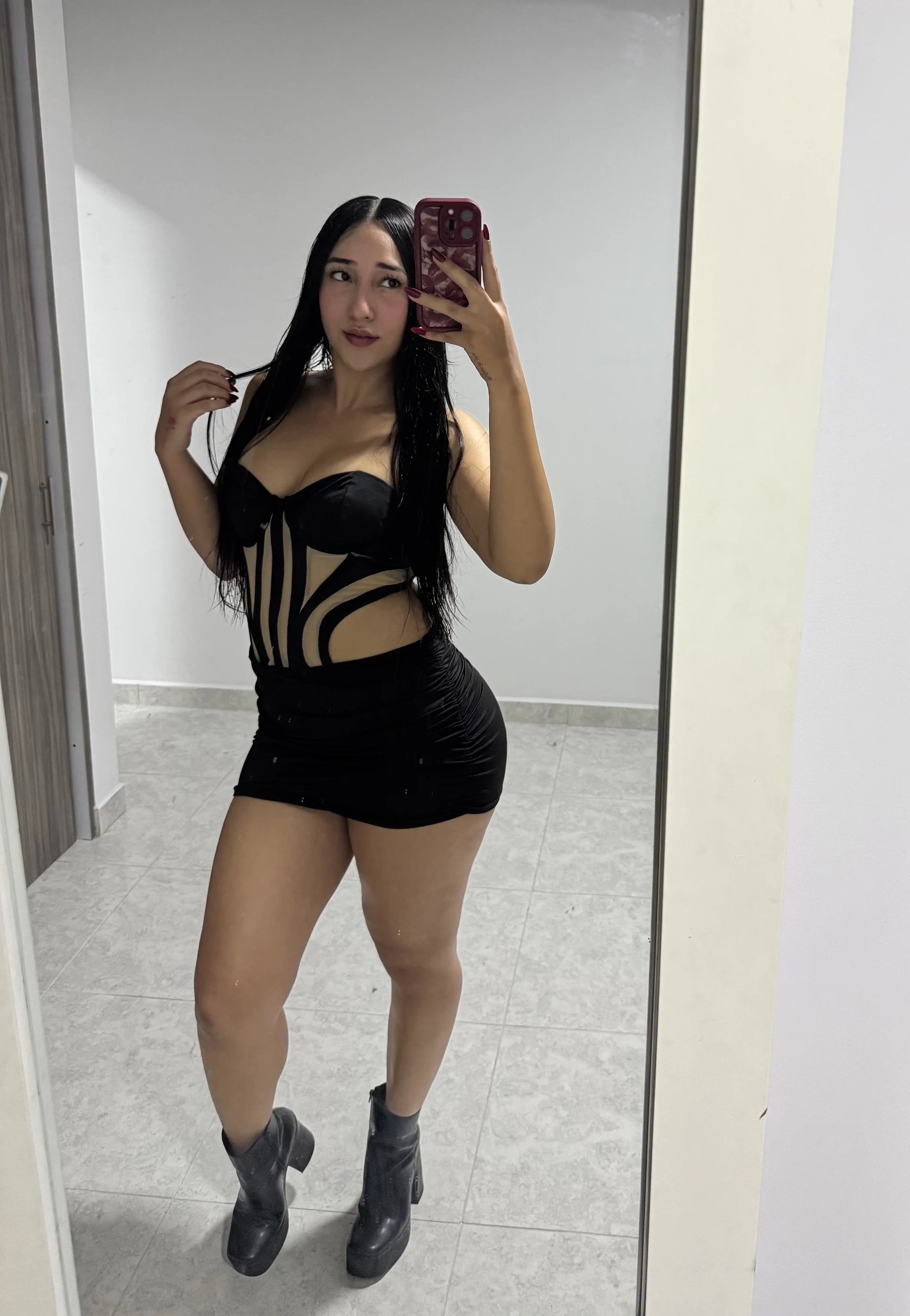 XXX Porn Photo of Nude isabellaHill2 6