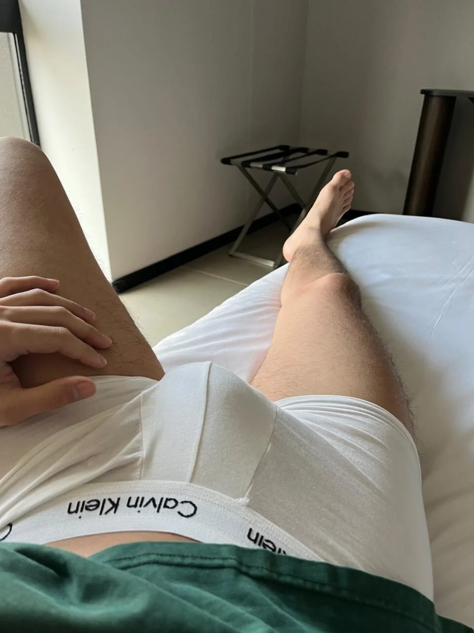 XXX Porn Photo of Nude kyron__jobs 3