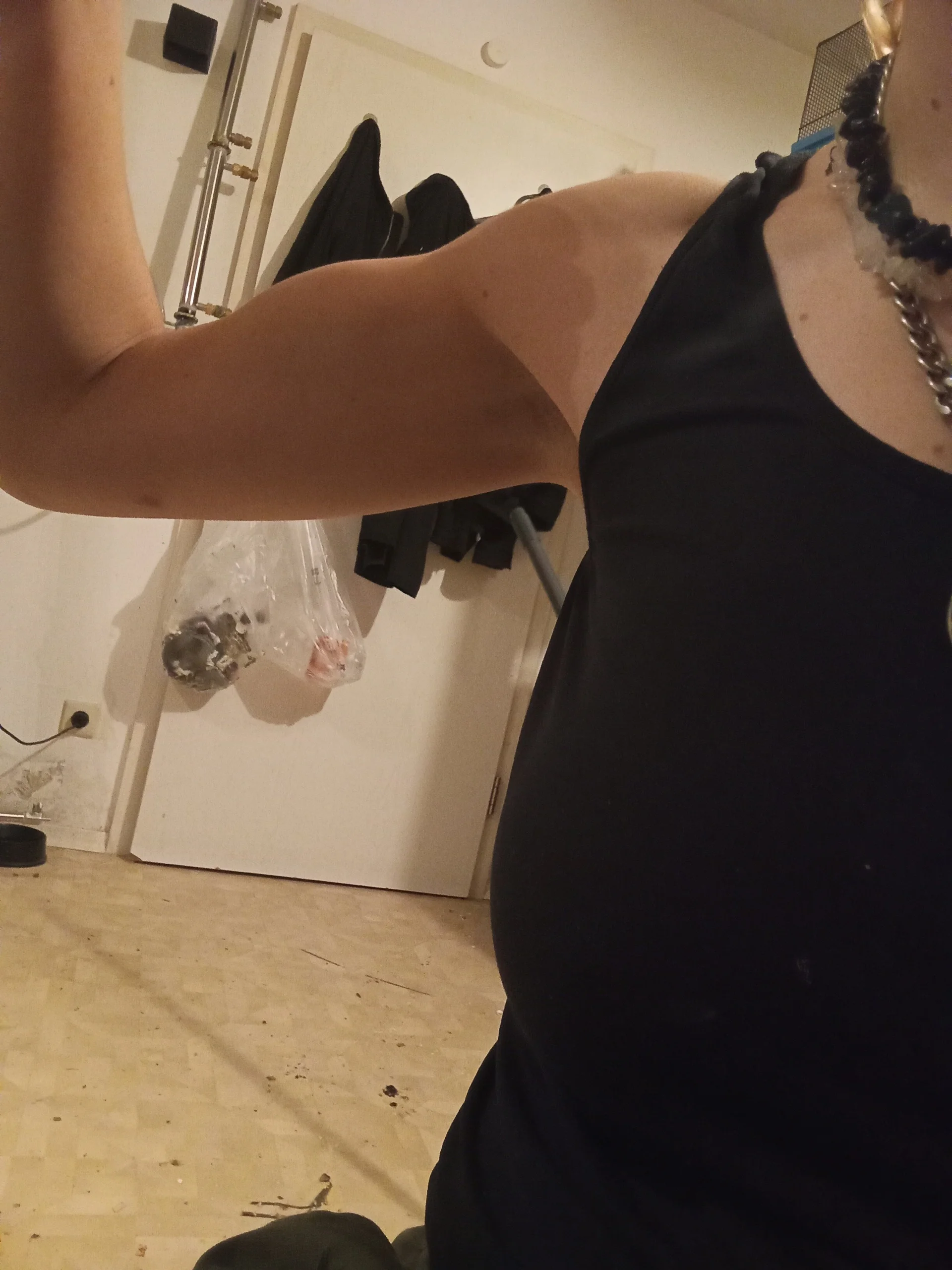XXX Porn Photo of Nude Gym_kampfsport-hexe 14