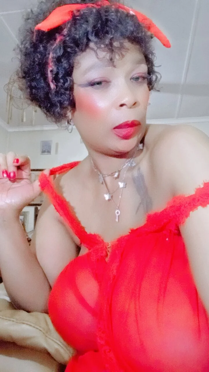 XXX Porn Photo of Nude Gucci_Bx 514