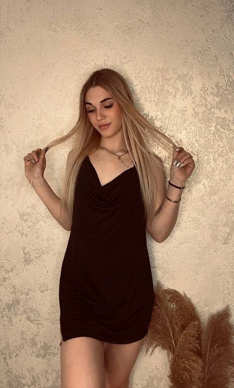 XXX Porn Photo of Nude MeowAdel 13