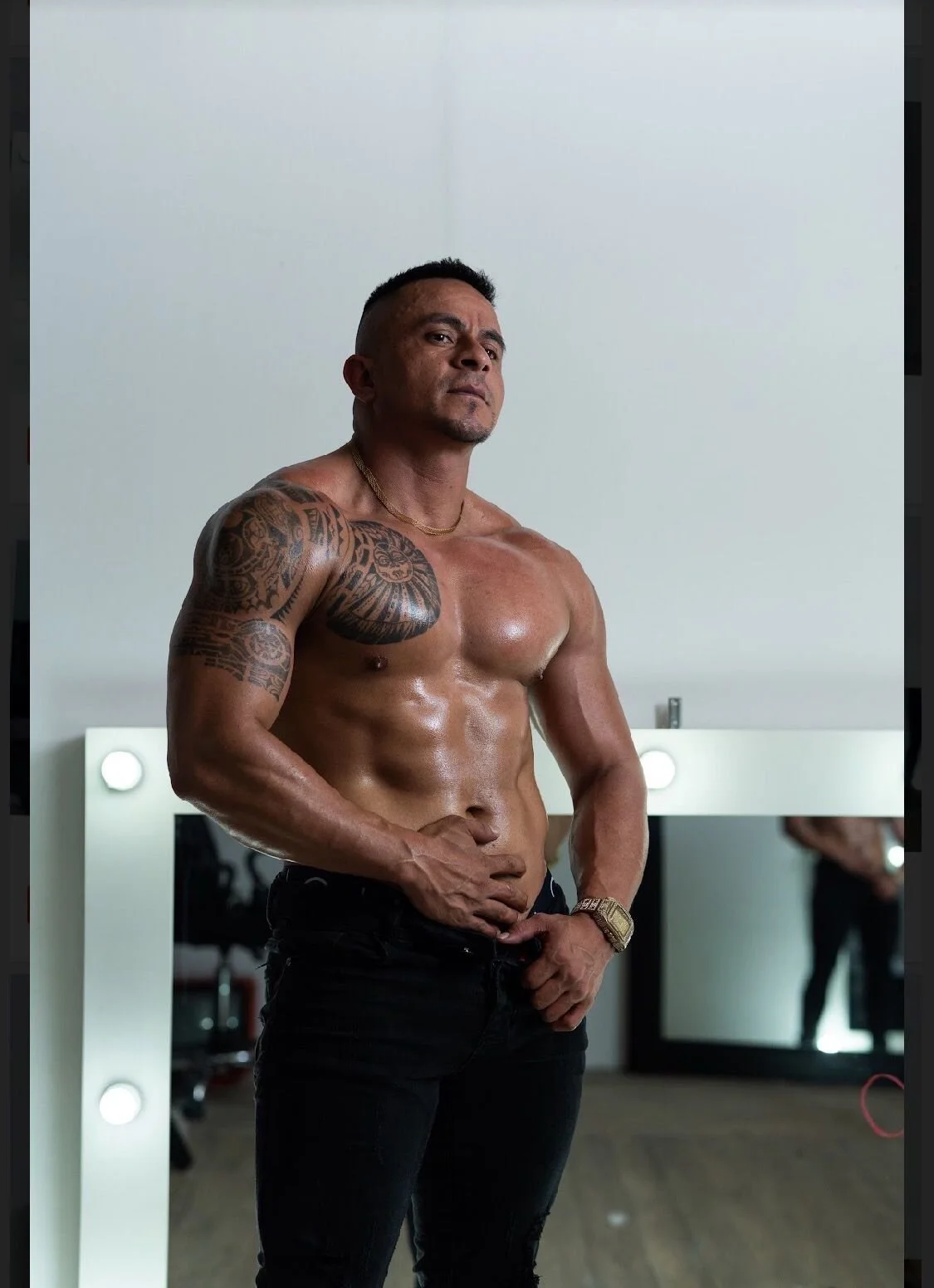 XXX Porn Photo of Nude ZEUS-KING 8