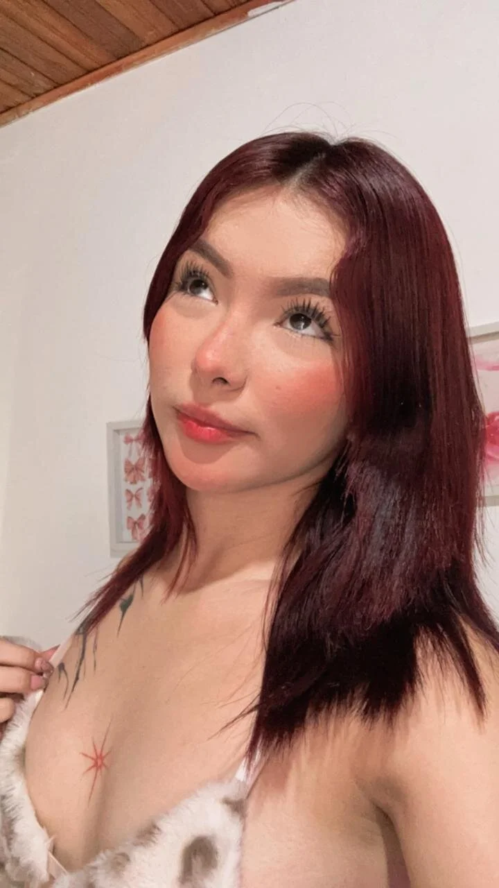 XXX Porn Photo of Nude Hanni_Dulce_ 3