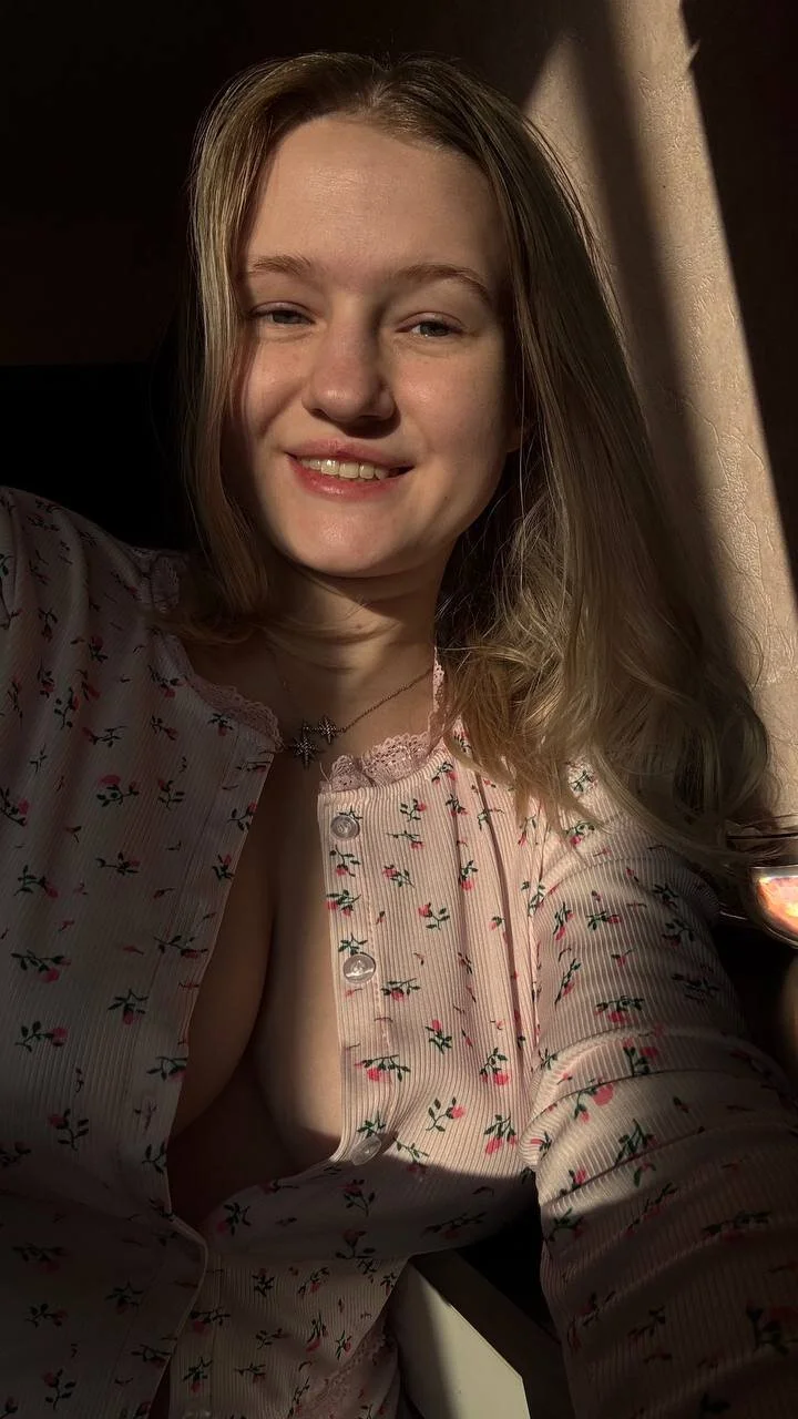 XXX Porn Photo of Nude MaydaFoulk 1