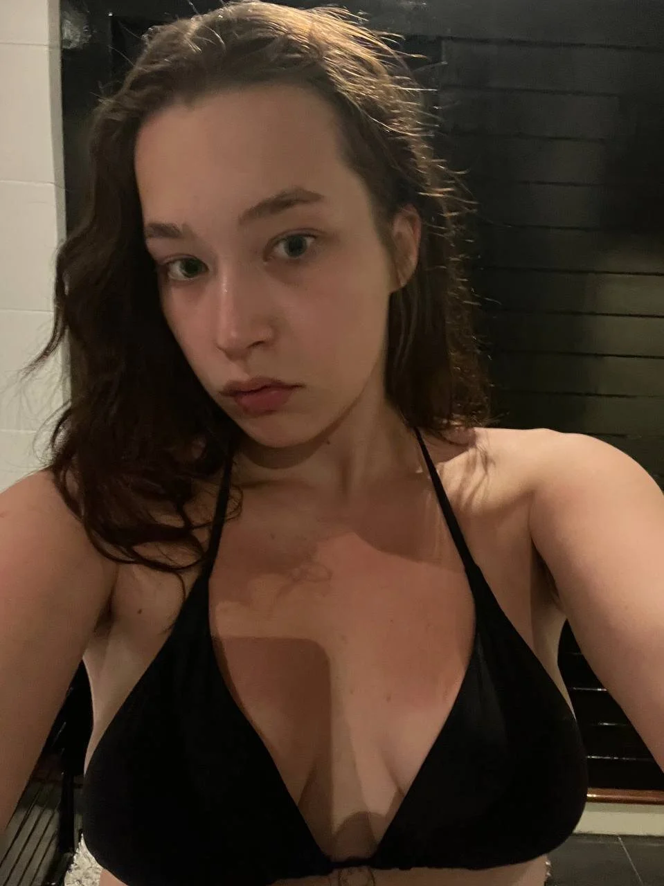 XXX Porn Photo of Nude EllieSixSeven 4