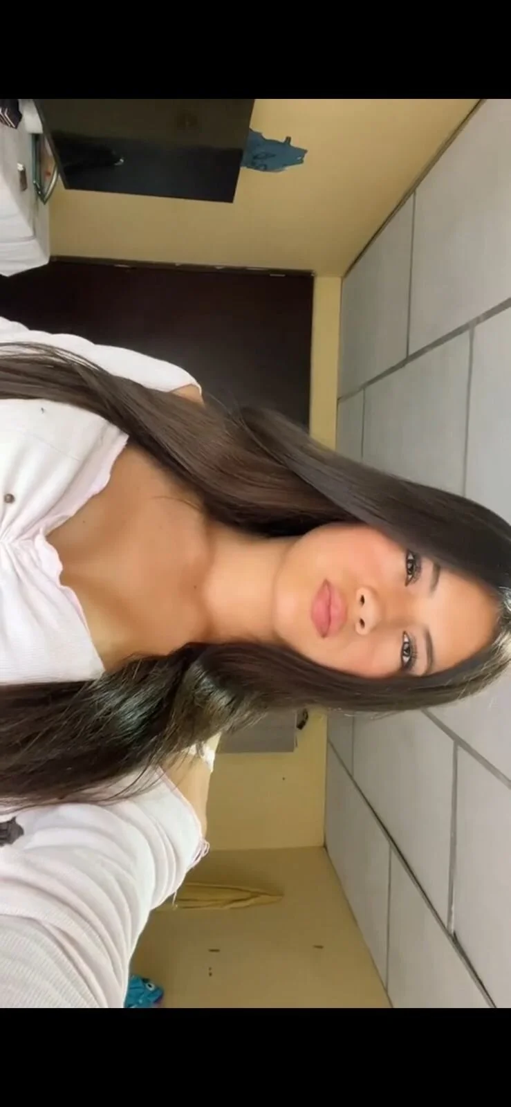 XXX Porn Photo of Nude KeyCumin 1