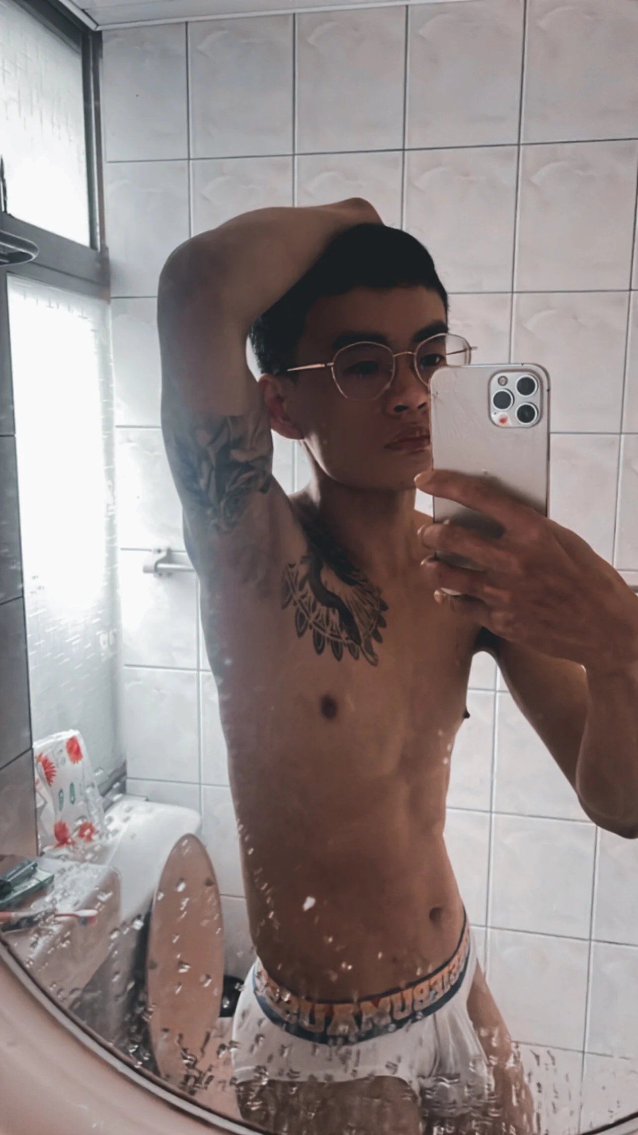 XXX Porn Photo of Nude honggggg___ 5