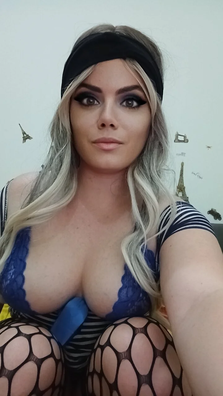 XXX Porn Photo of Nude hotmilf4uxxx 39