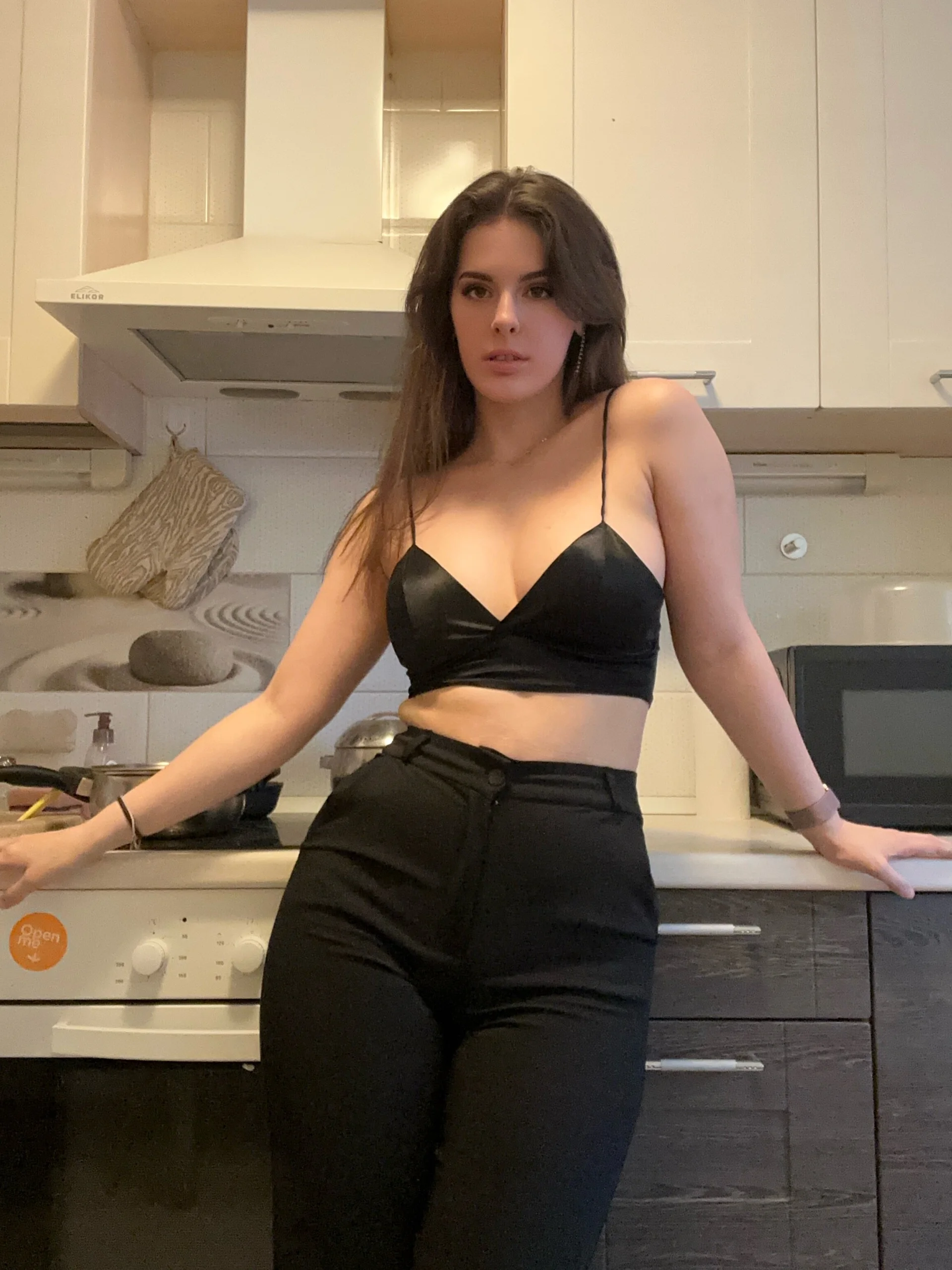 XXX Porn Photo of Nude Roni_Tailed 143