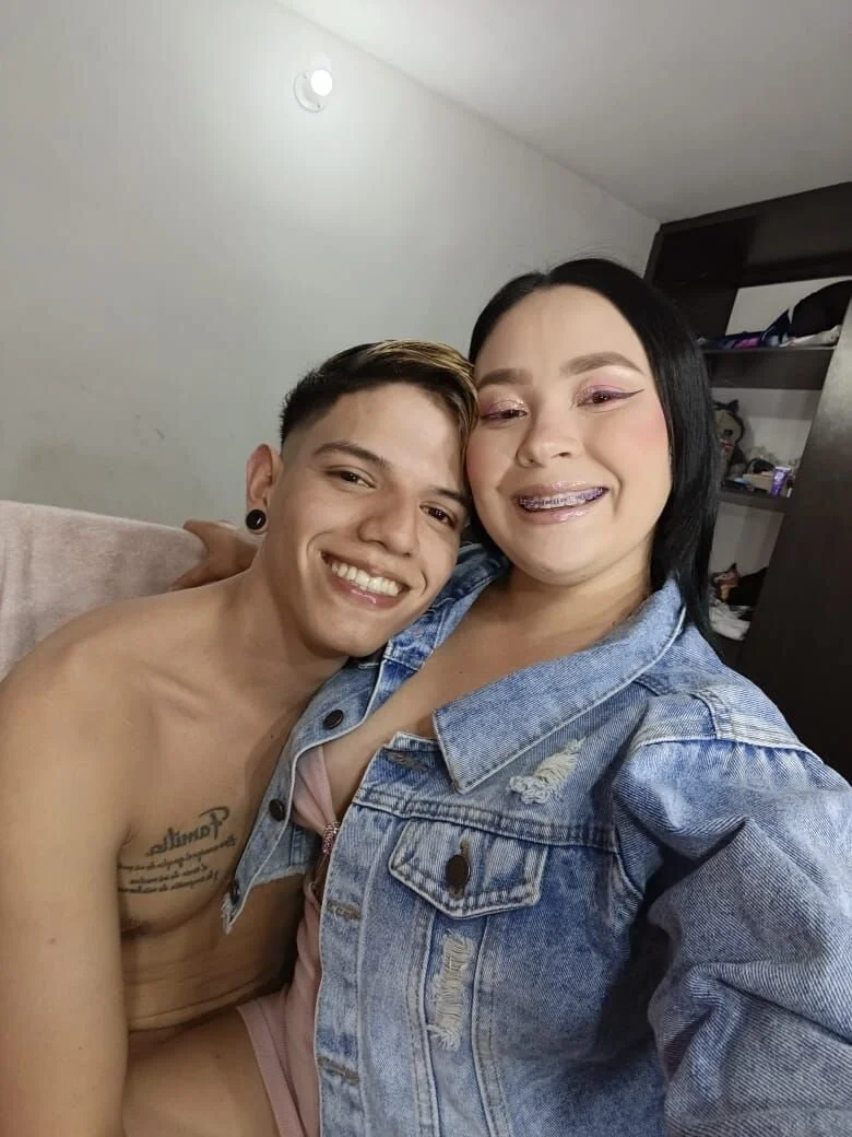 XXX Porn Photo of Nude Latinhot_couple3 3