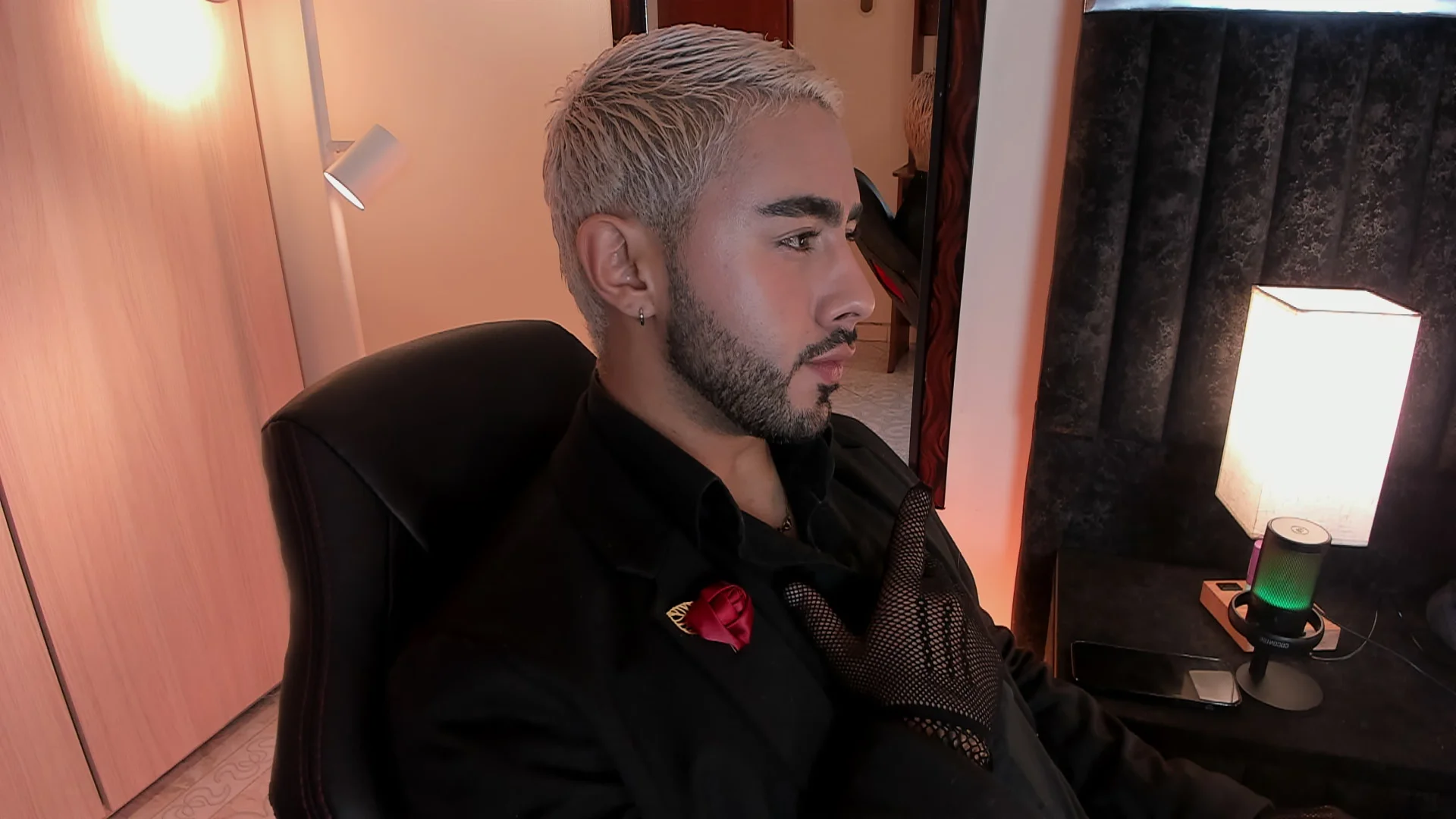 XXX Porn Photo of Nude ItsMeEros 101