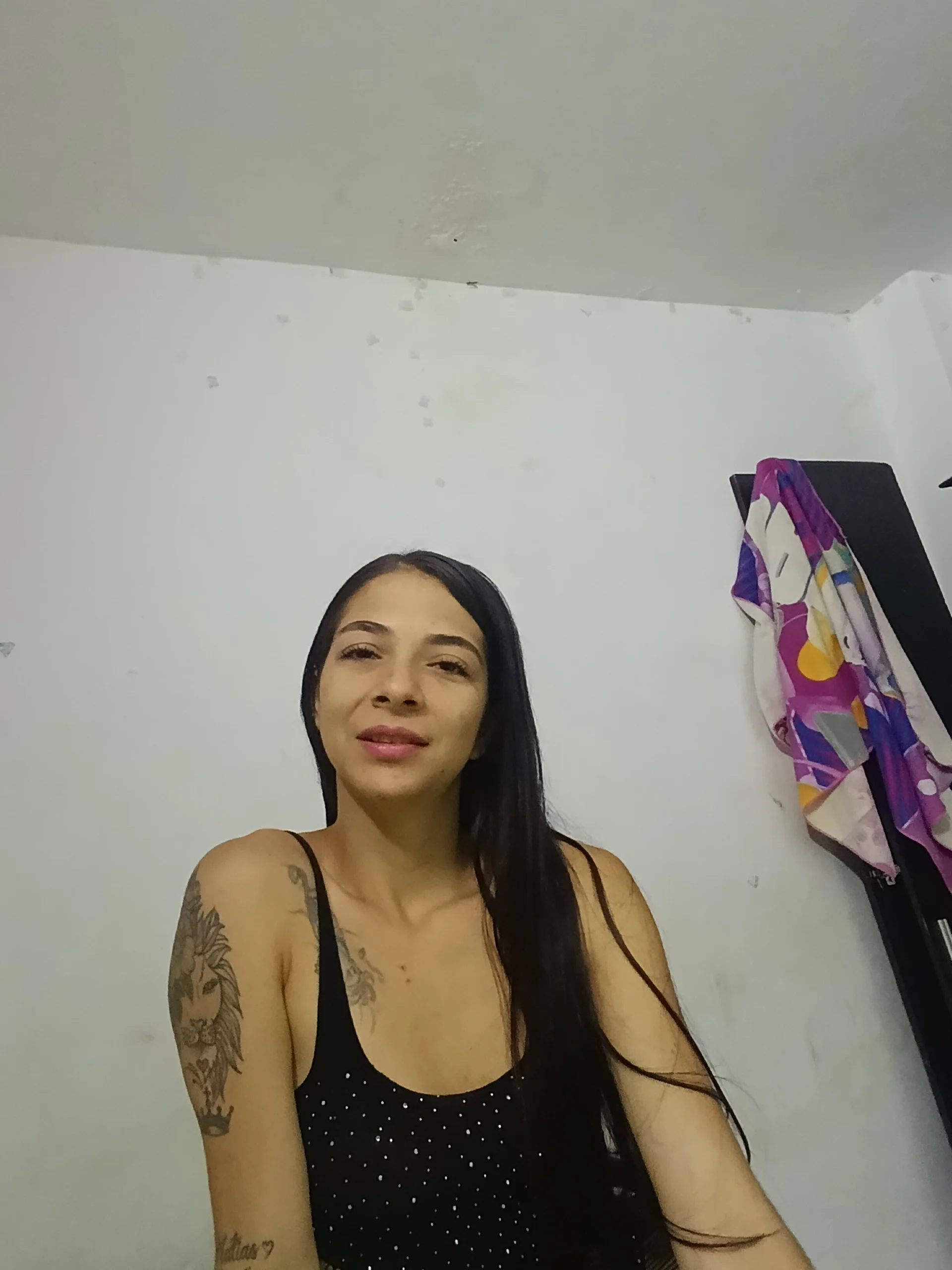 XXX Porn Photo of Nude valenpaisita2123 58