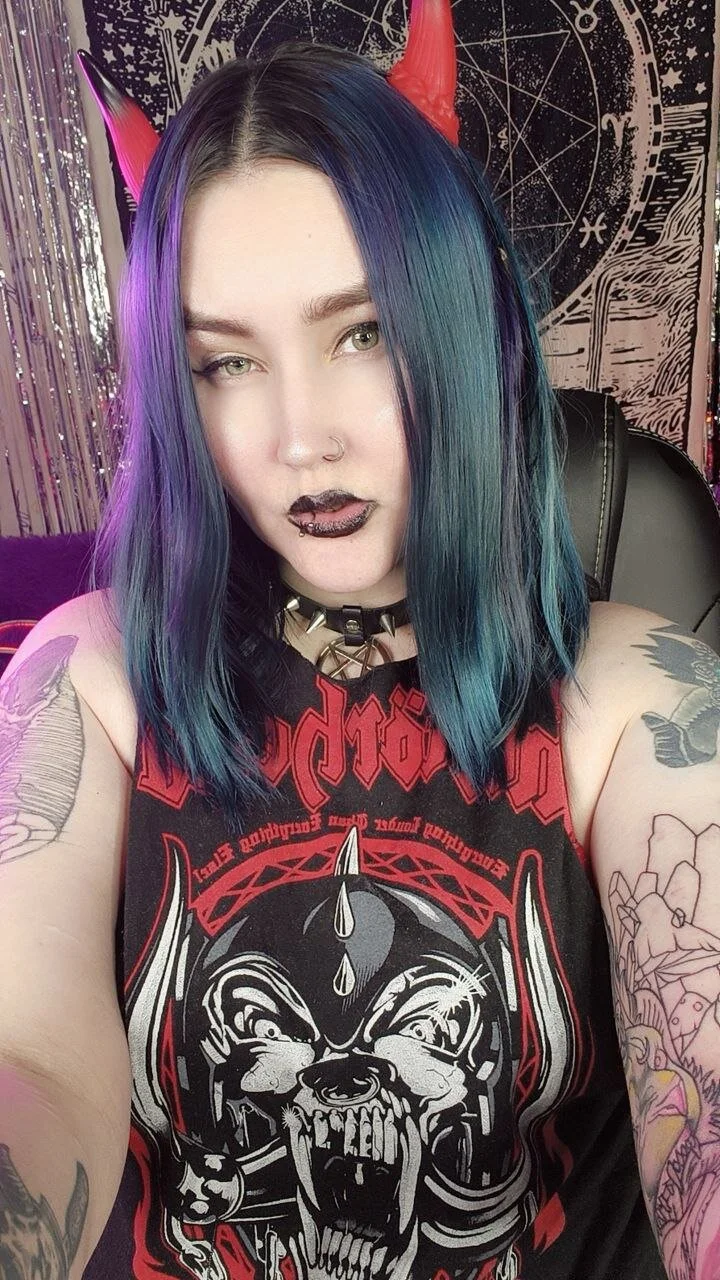 XXX Porn Photo of Nude Emmybrightj_ 29