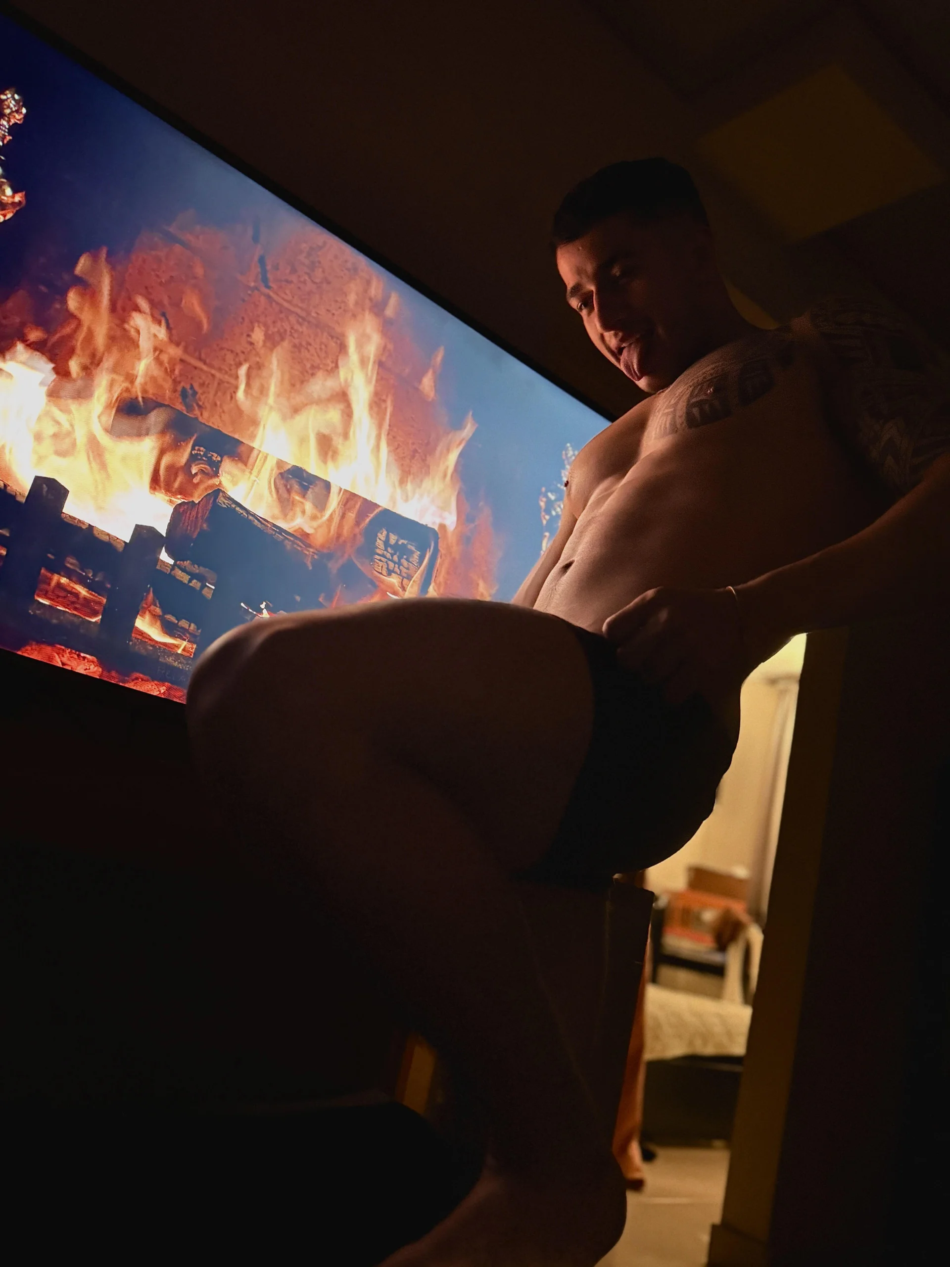 XXX Porn Photo of Nude king_falconer 2