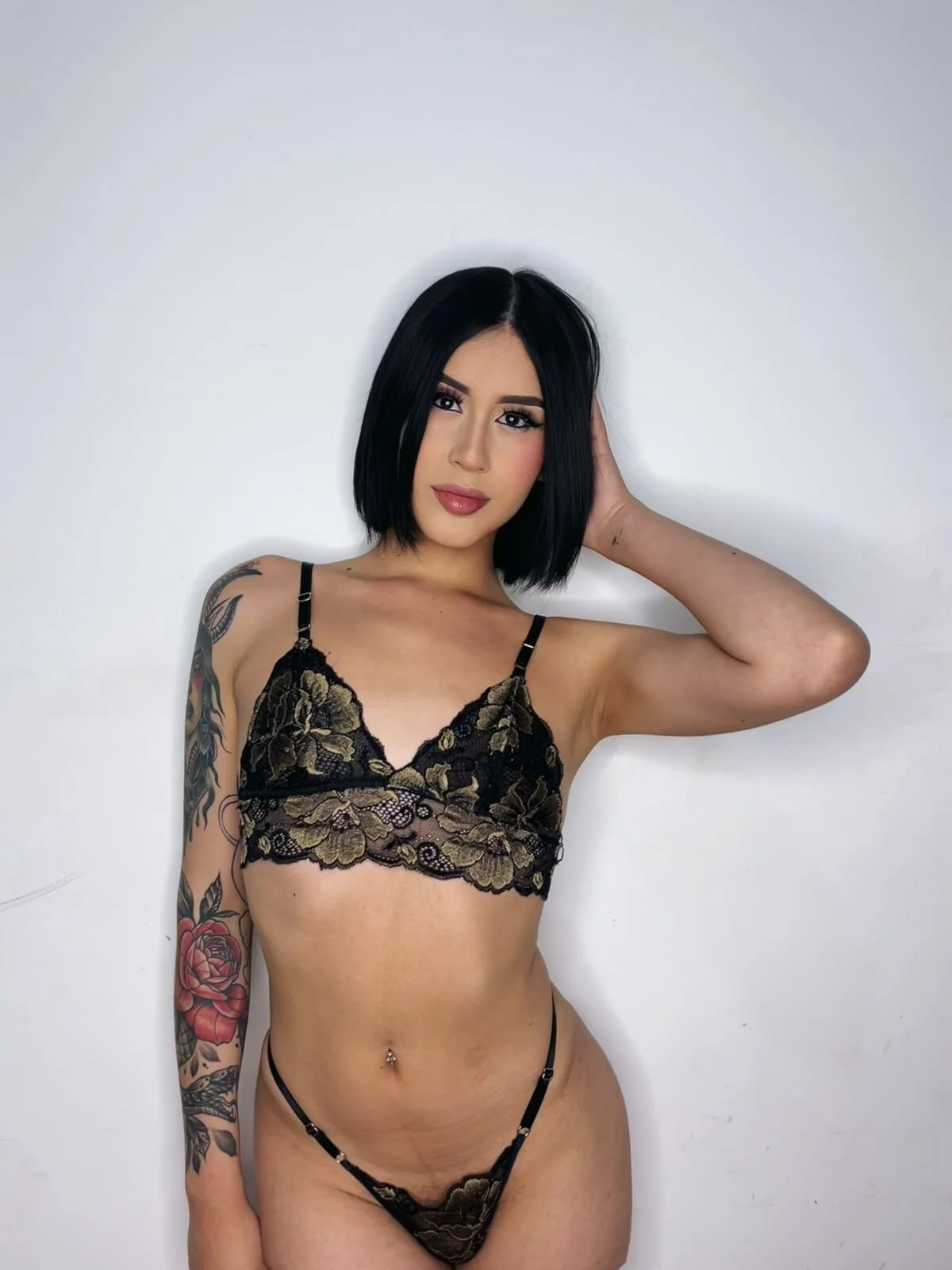 XXX Porn Photo of Nude emily_roousee 2