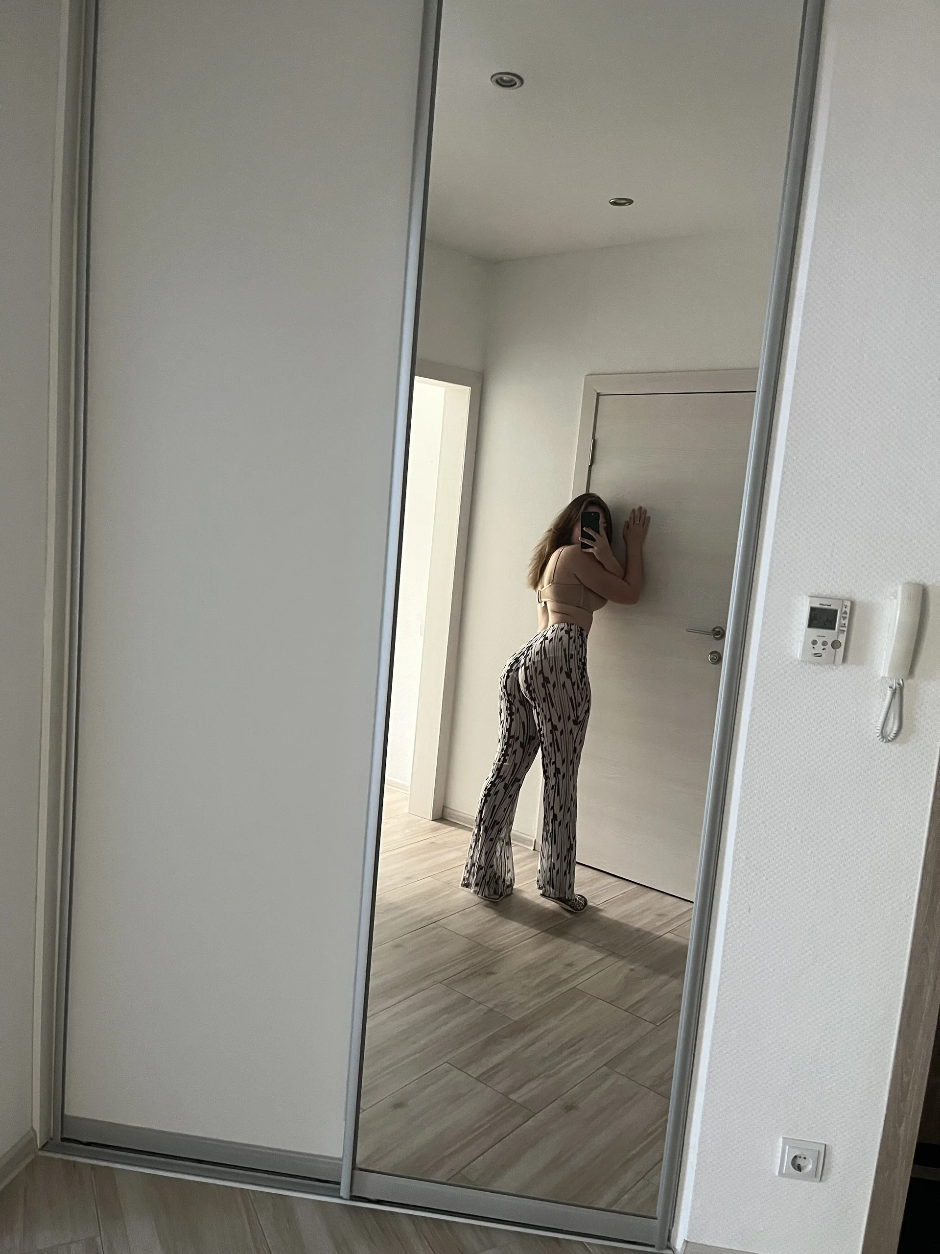 XXX Porn Photo of Nude SunshineEmma 1